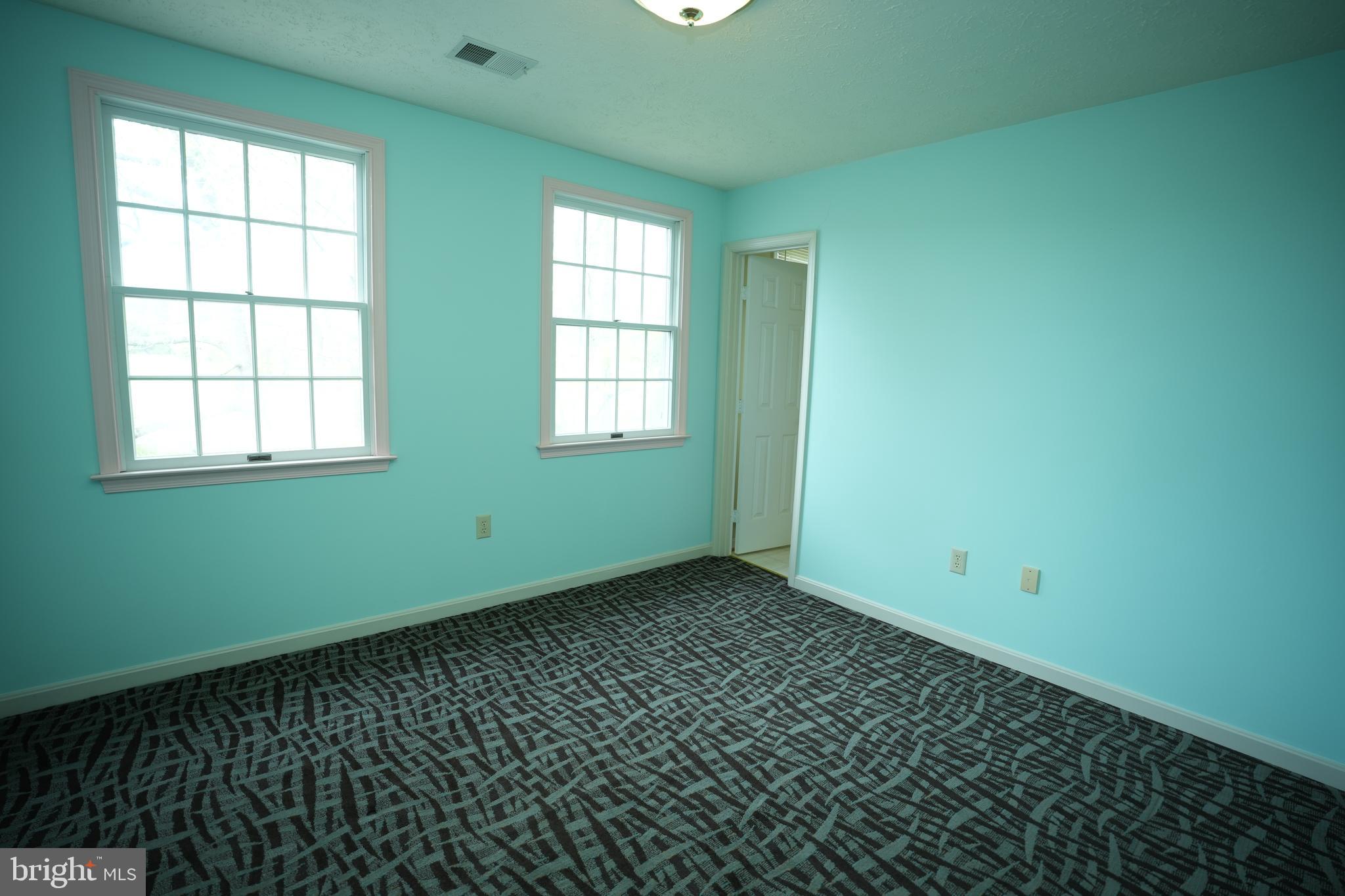 FORD MANOR - Residential