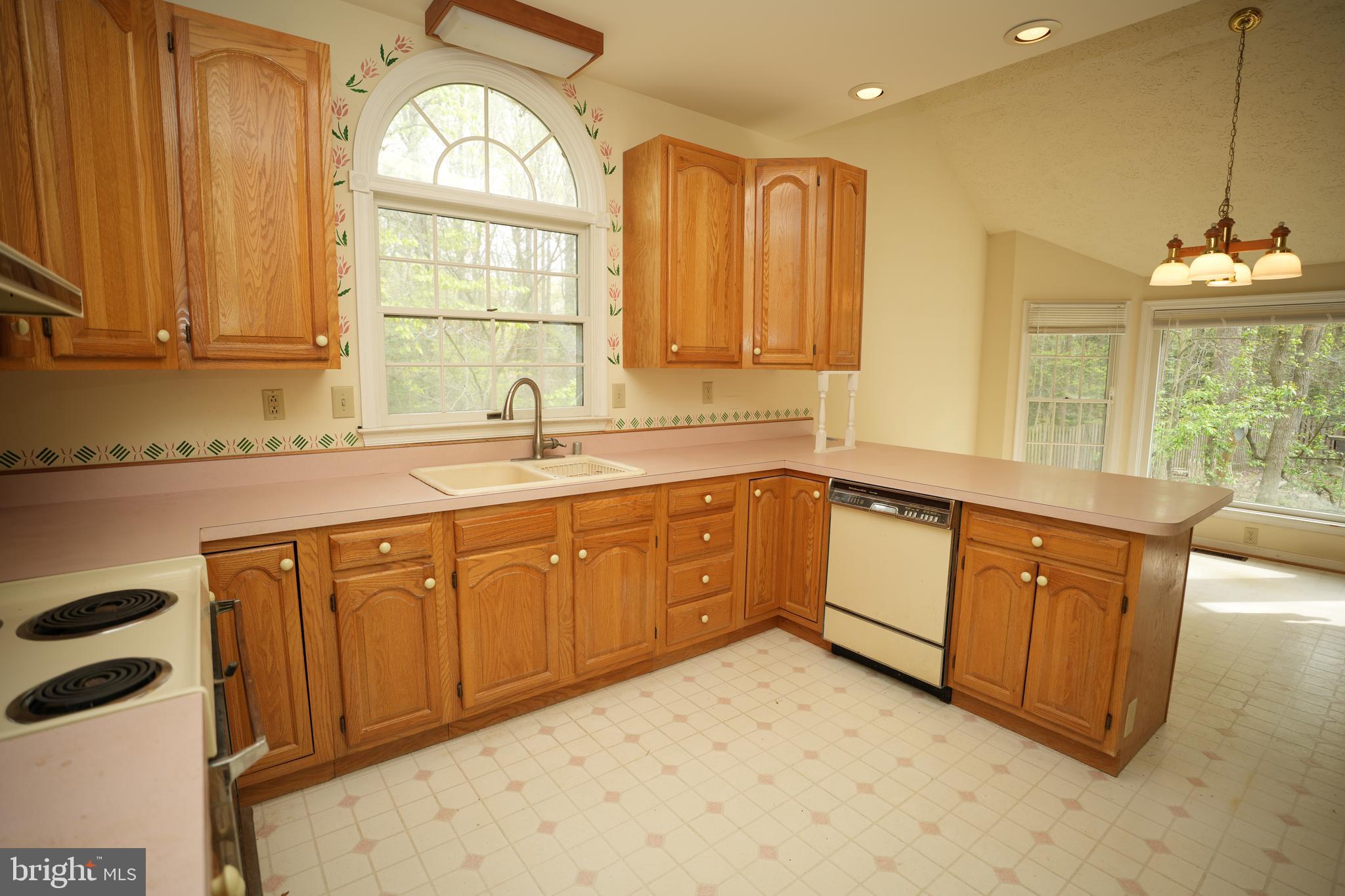 FORD MANOR - Residential