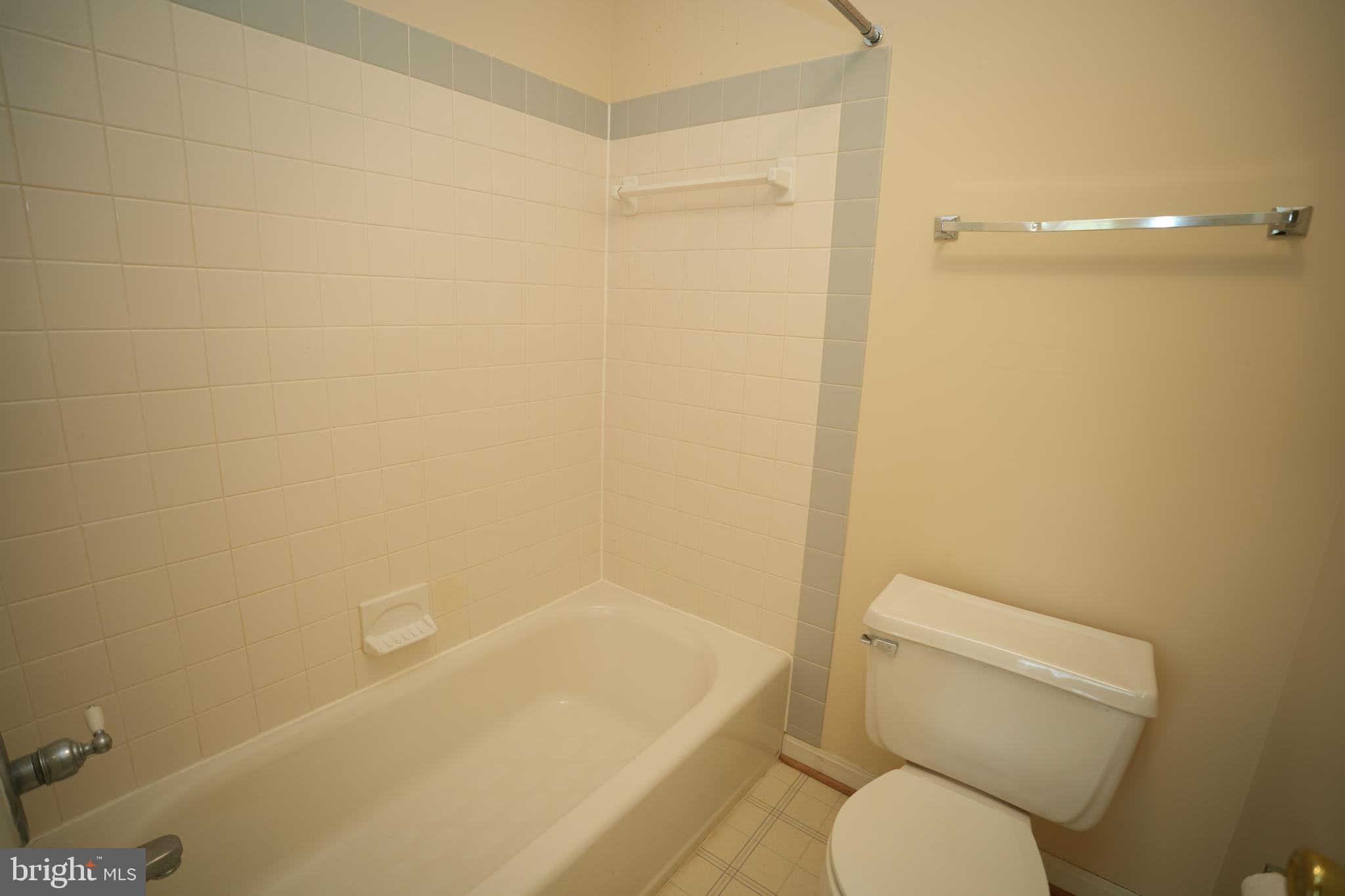 FORD MANOR - Residential