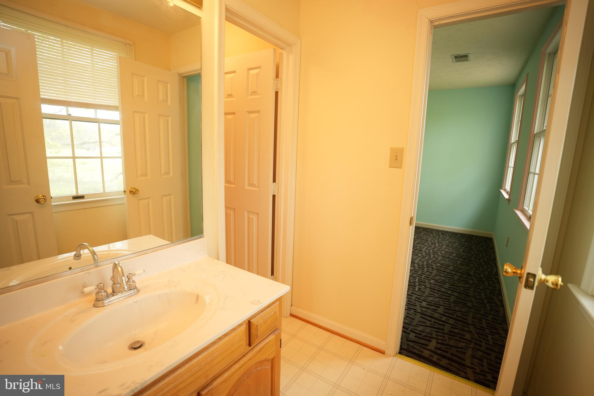 FORD MANOR - Residential