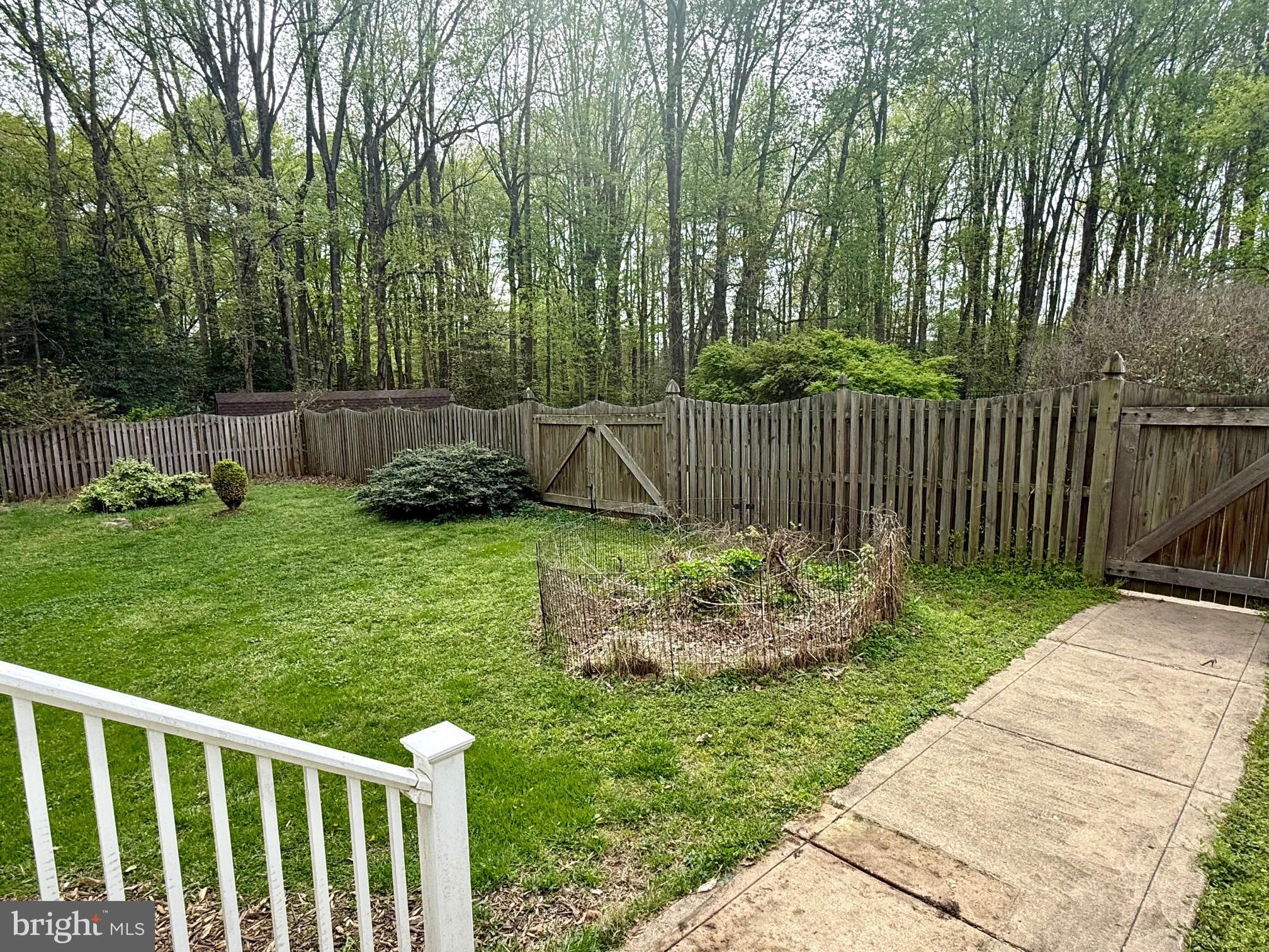 FORD MANOR - Residential