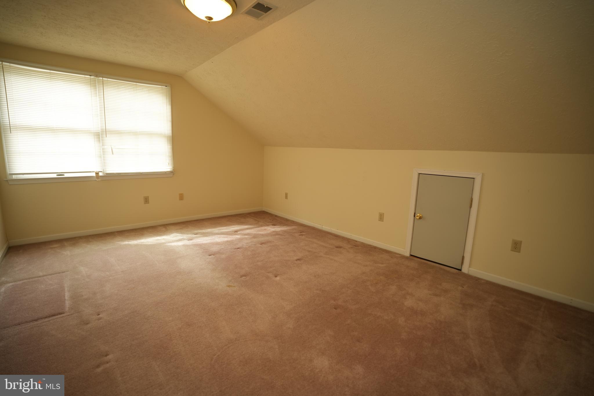 FORD MANOR - Residential