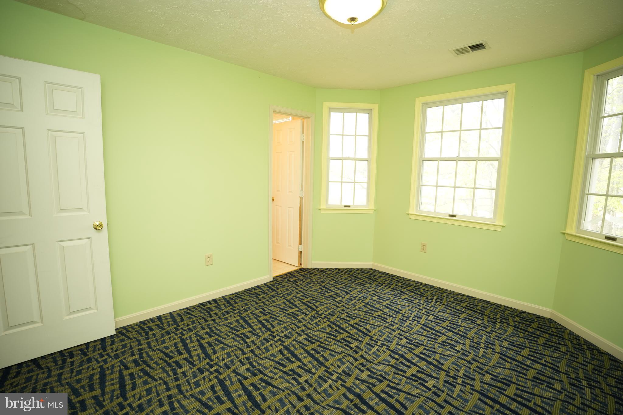 FORD MANOR - Residential