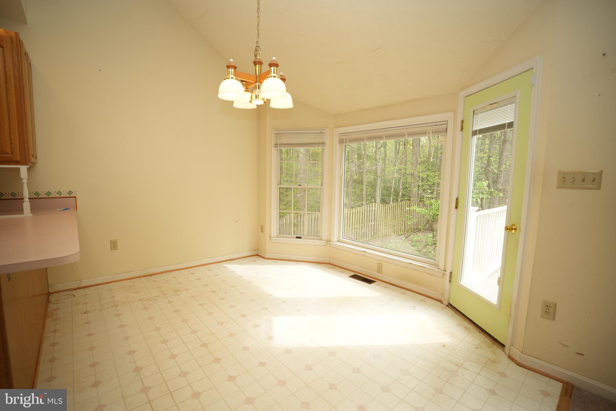 FORD MANOR - Residential