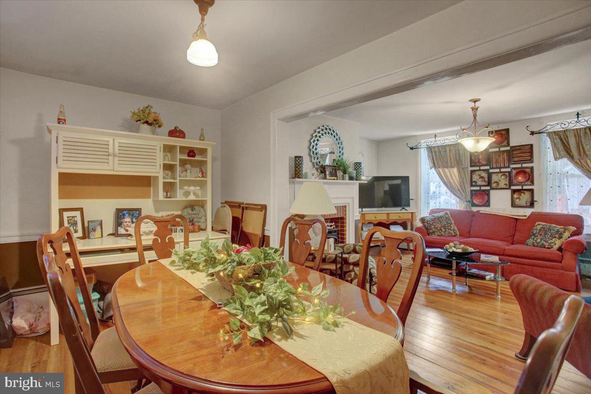 SHARPSBURG - Residential