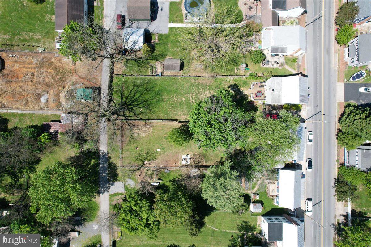 SHARPSBURG - Residential