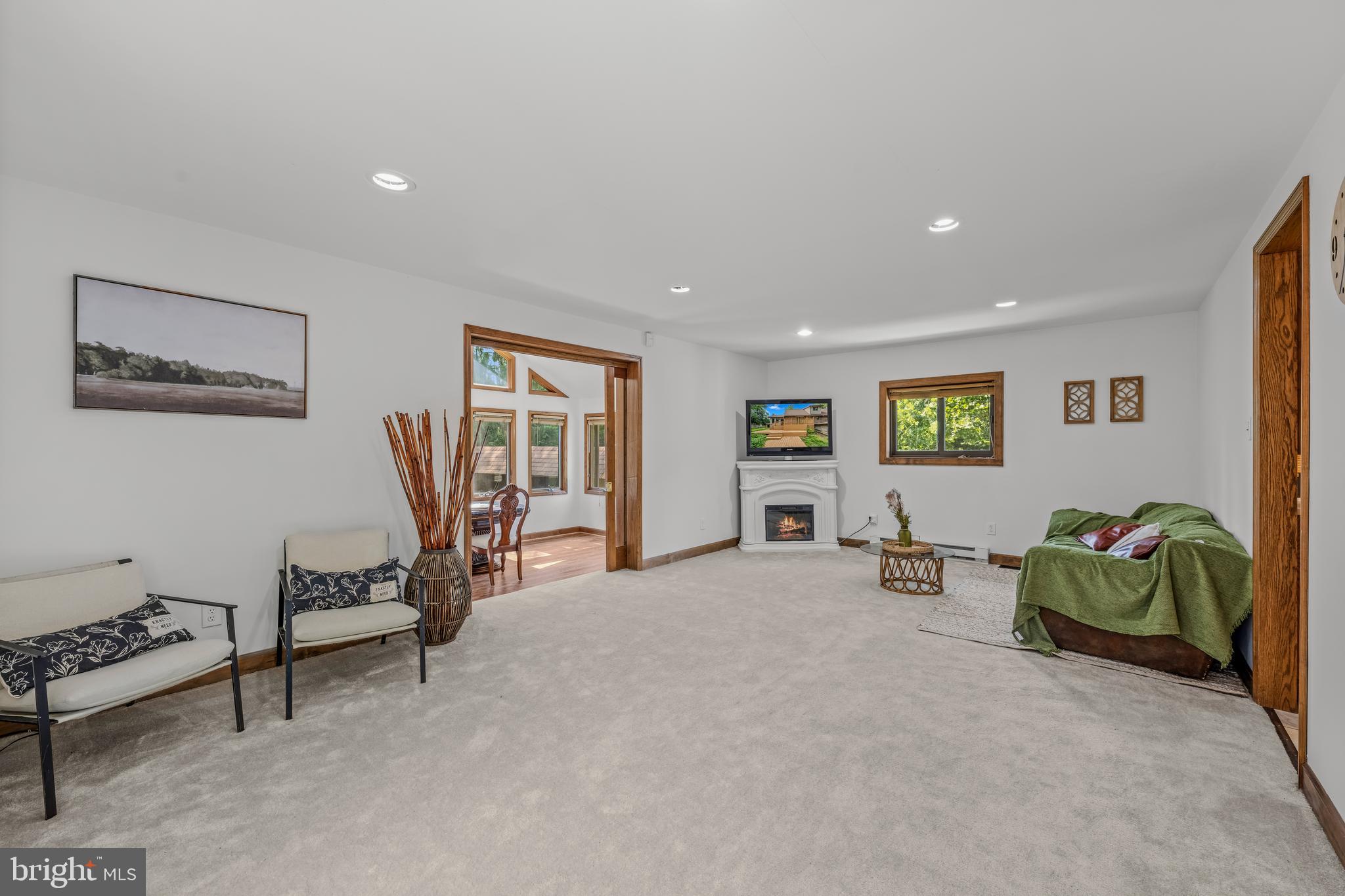 POTOMAC HEIGHTS - Residential