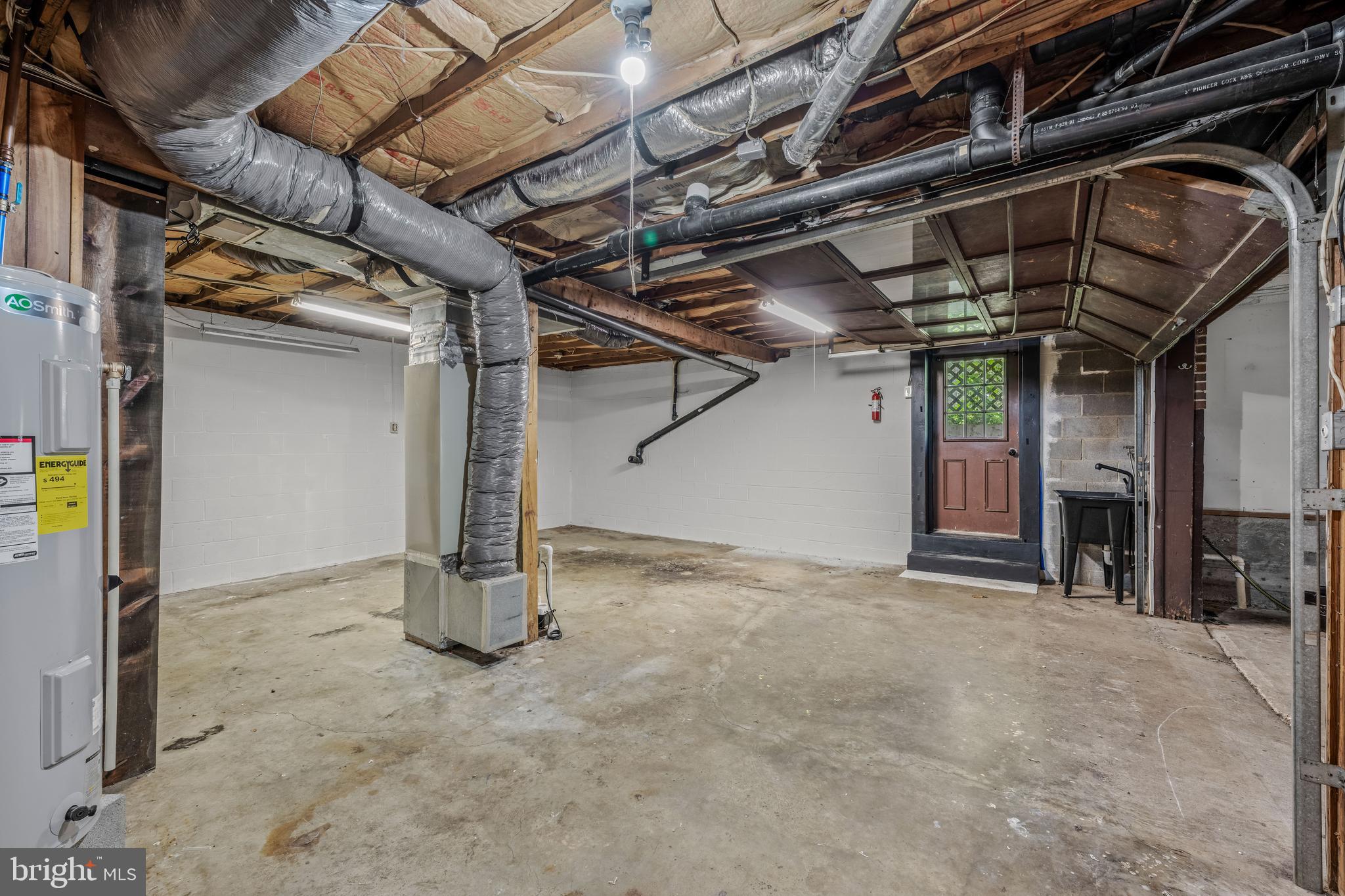 POTOMAC HEIGHTS - Residential