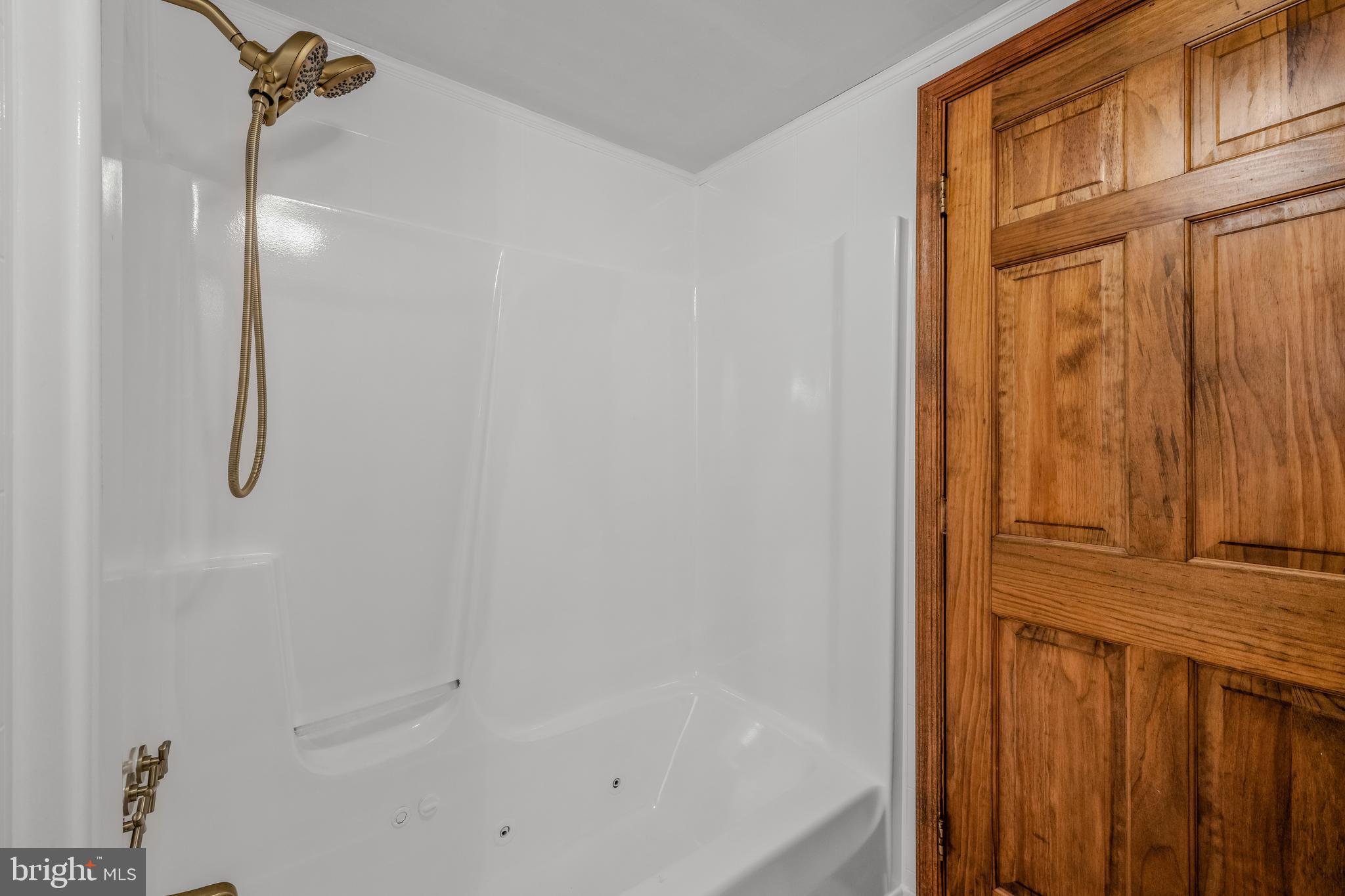 POTOMAC HEIGHTS - Residential