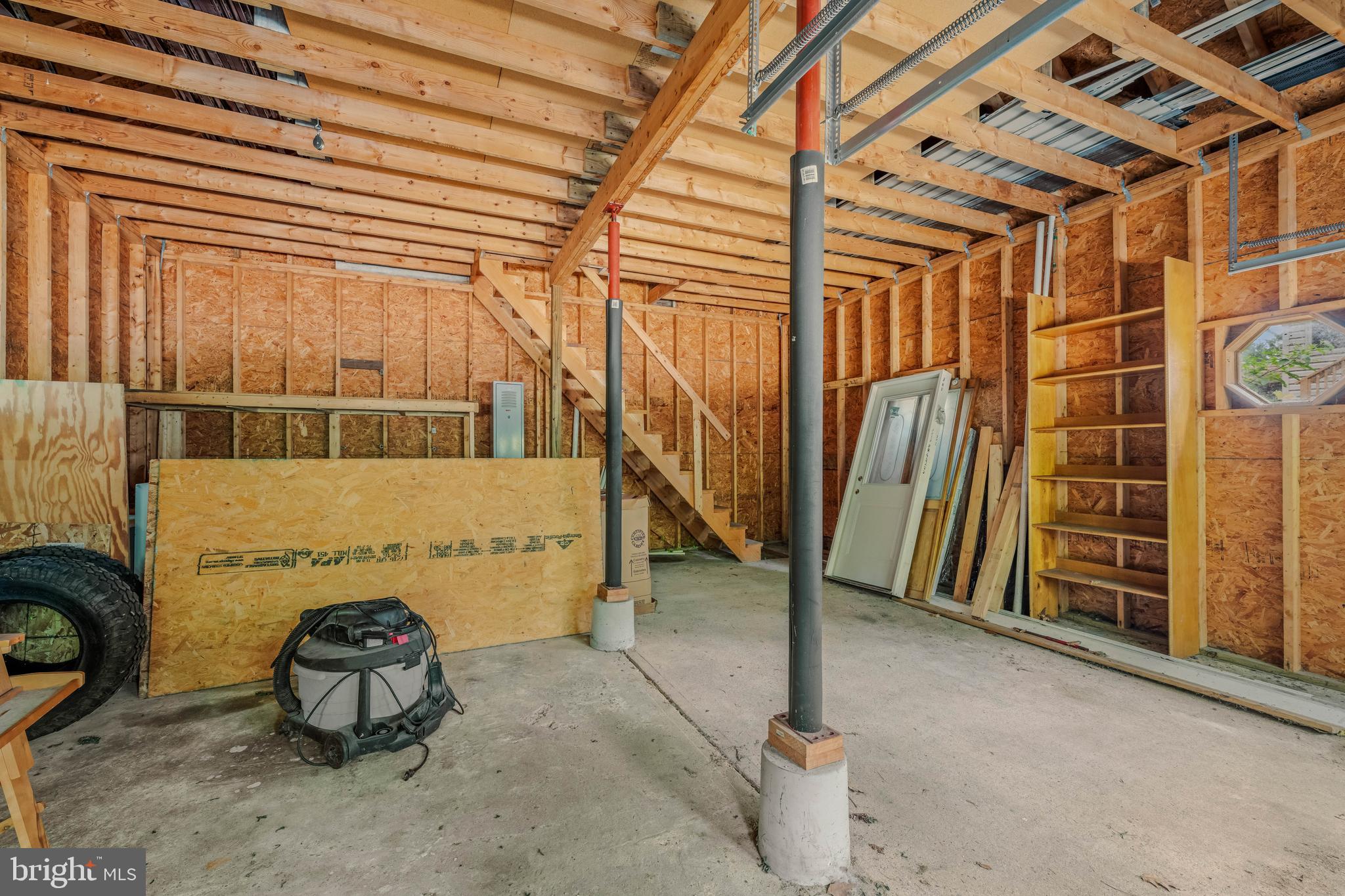 POTOMAC HEIGHTS - Residential