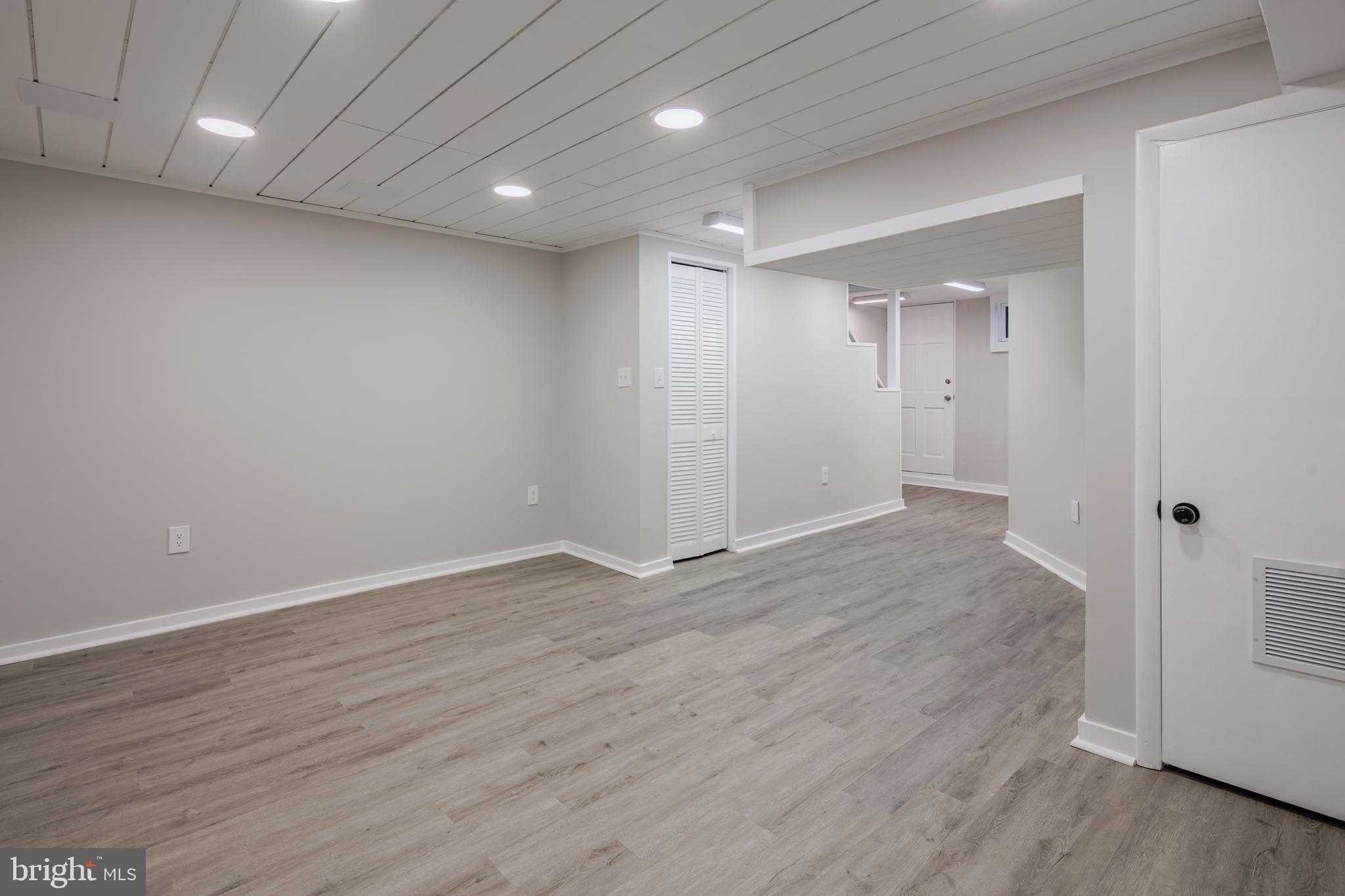 EASTWOOD HEIGHTS - Residential