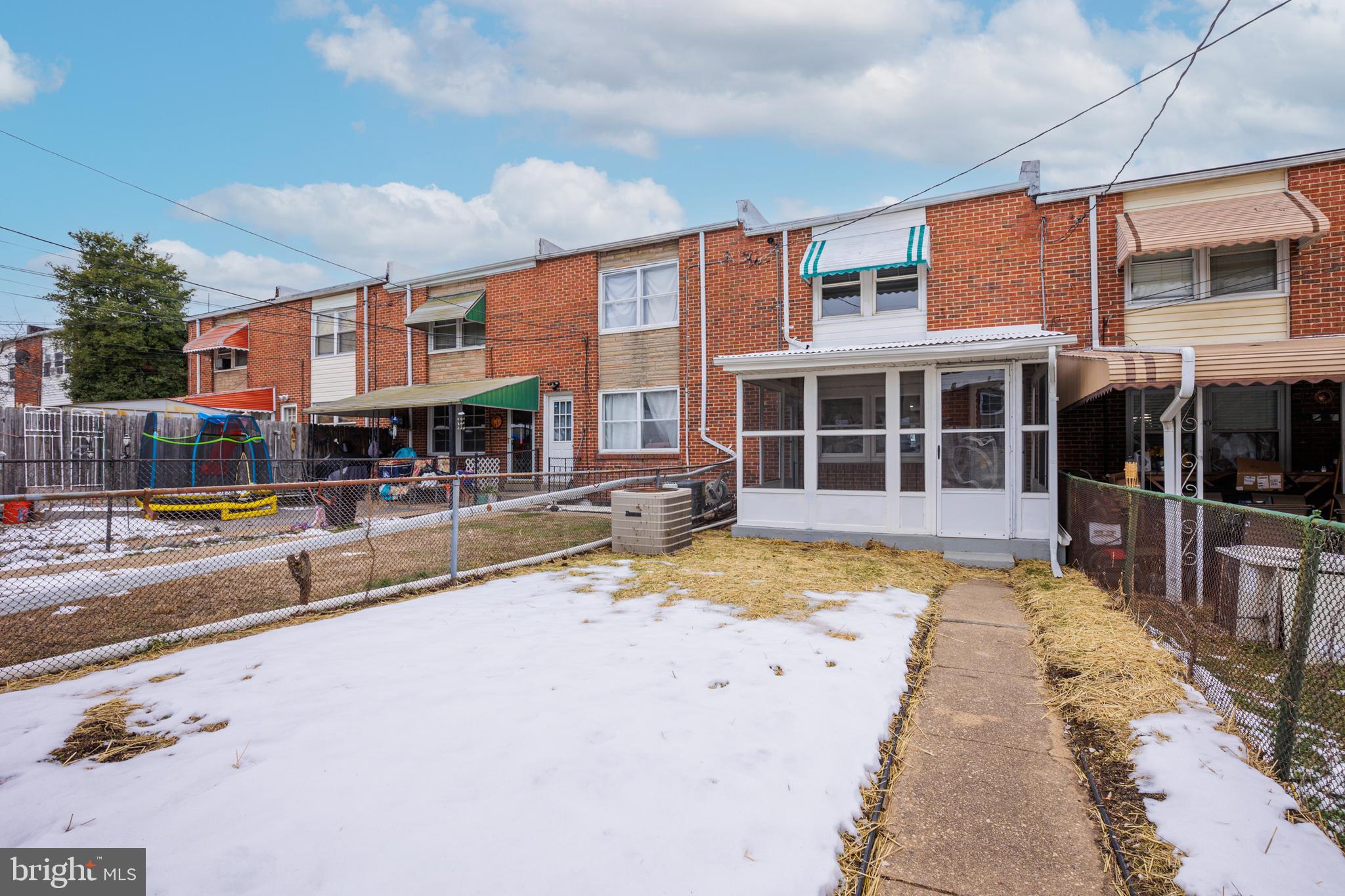 EASTWOOD HEIGHTS - Residential