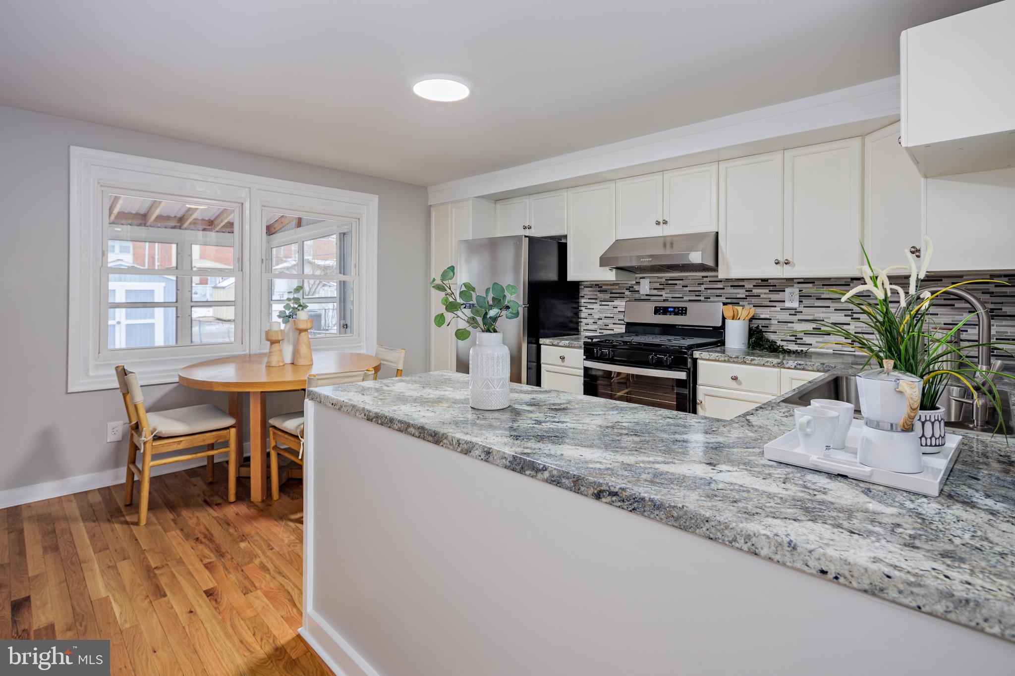 EASTWOOD HEIGHTS - Residential