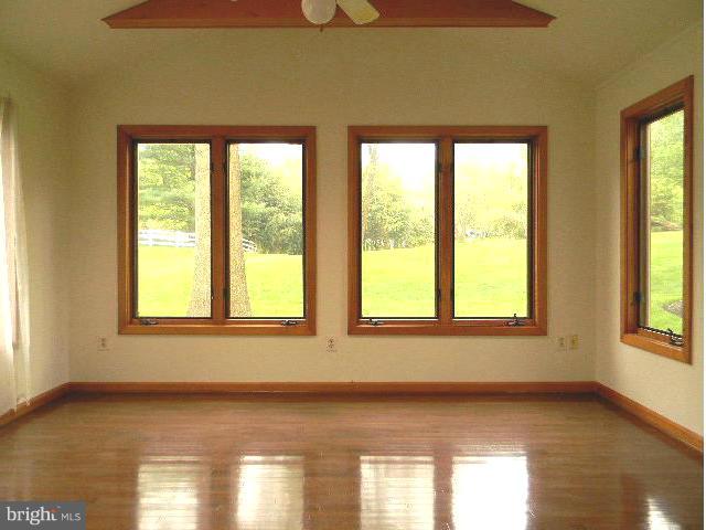 CARPERS FARM - Residential Lease