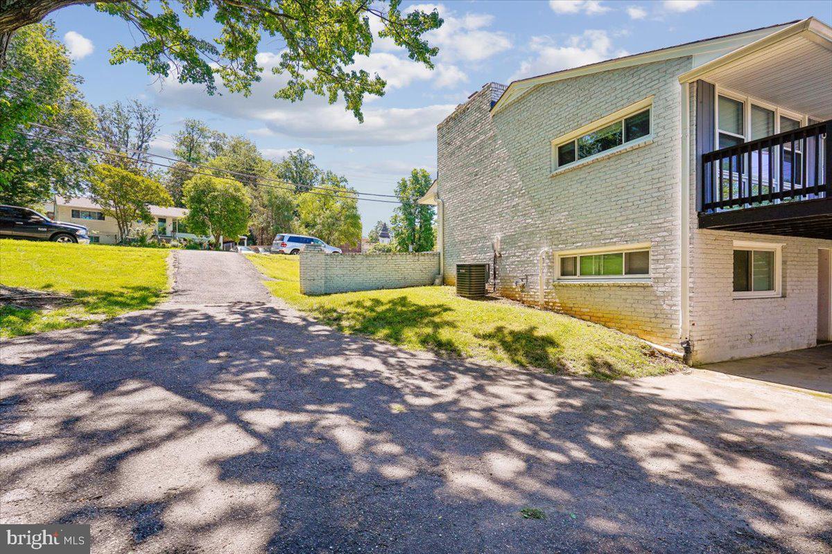 4040 JUSTINE DRIVE