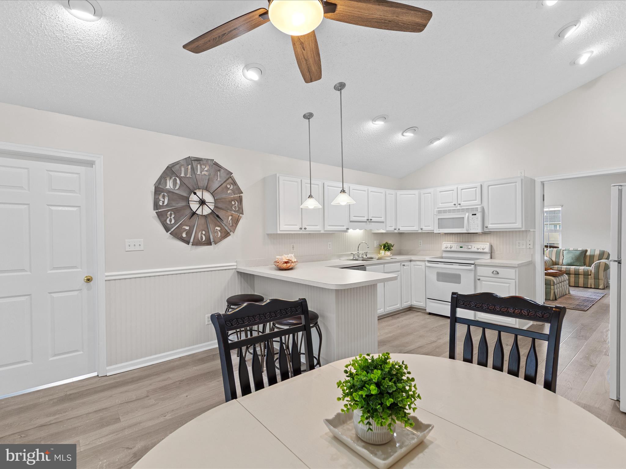 BETHANY MEADOWS - Residential