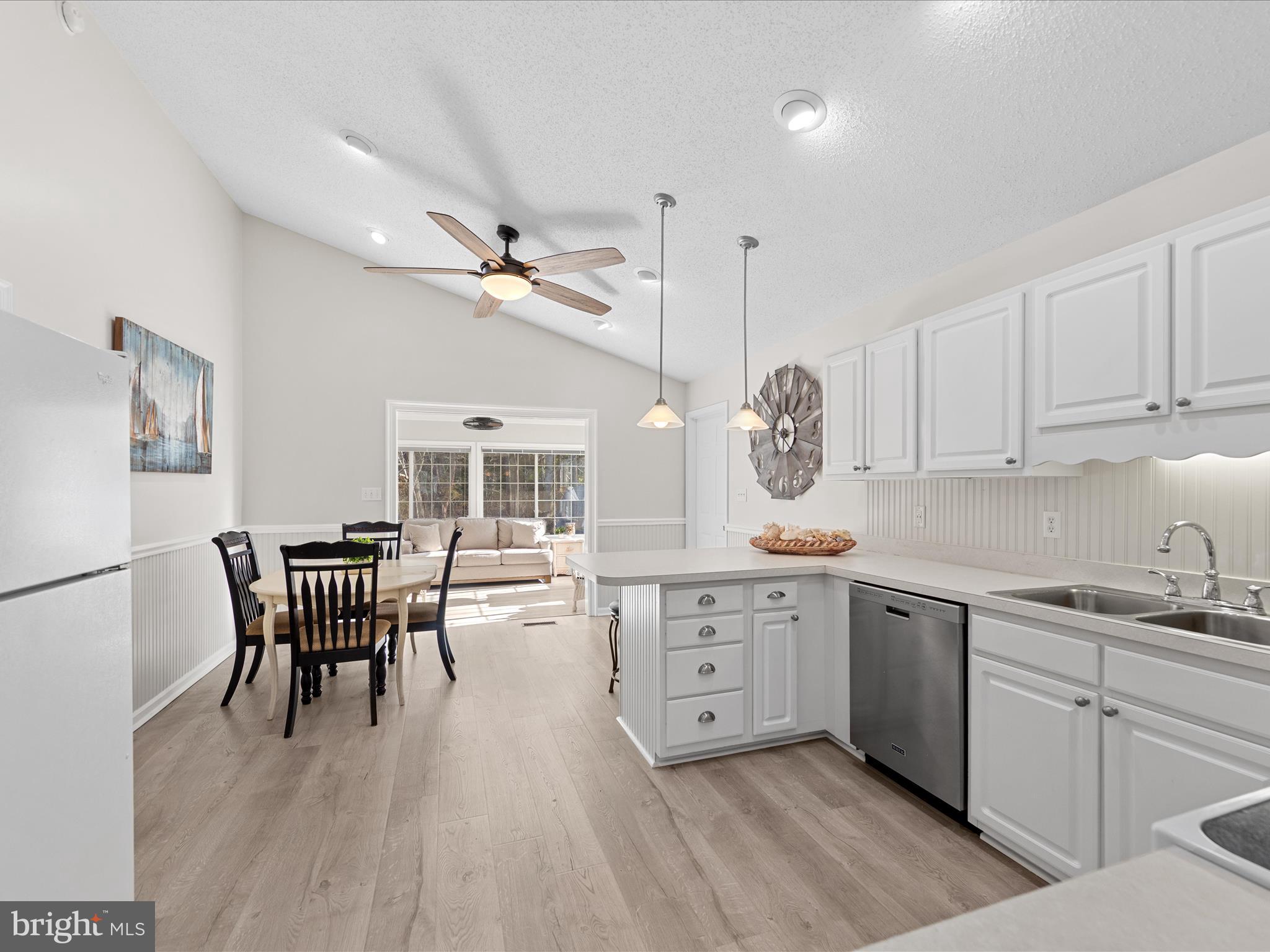 BETHANY MEADOWS - Residential