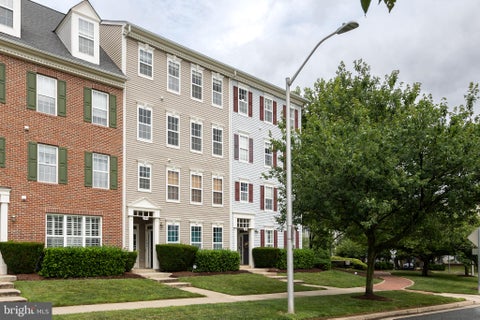 Townhouse For Rent - 584 Orchard Ridge Drive #200<br/> GAITHERSBURG, MD 20878