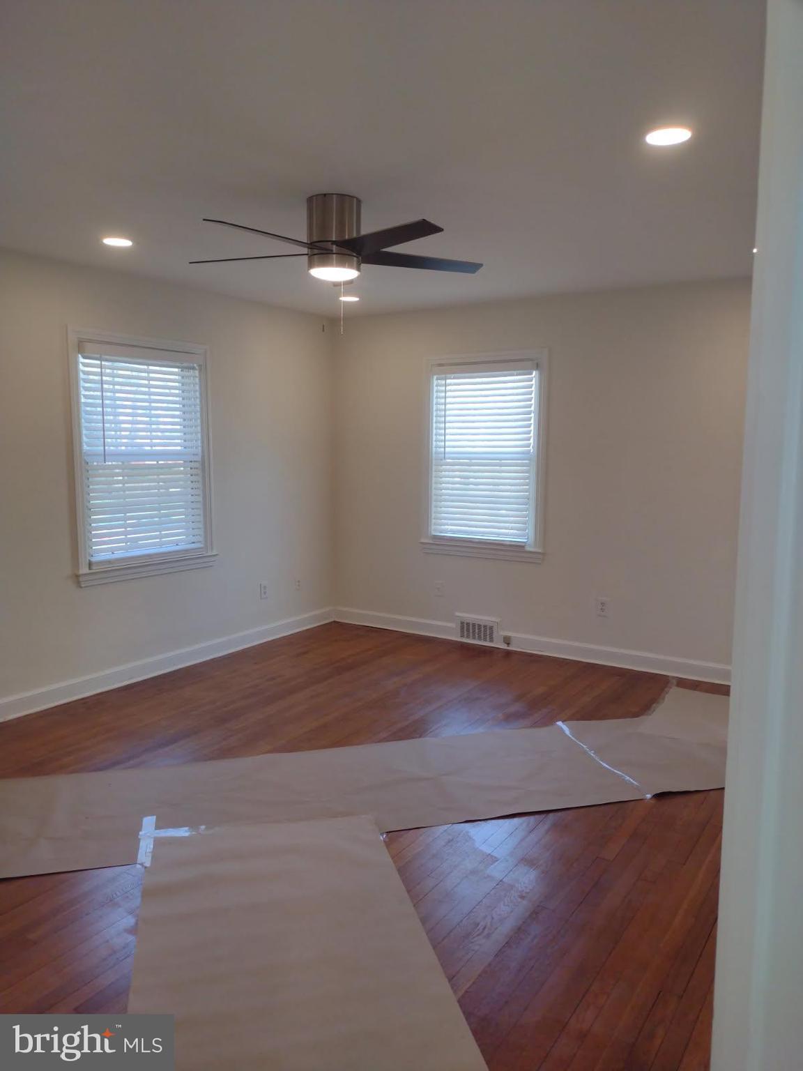 812 FOREST GLEN ROAD