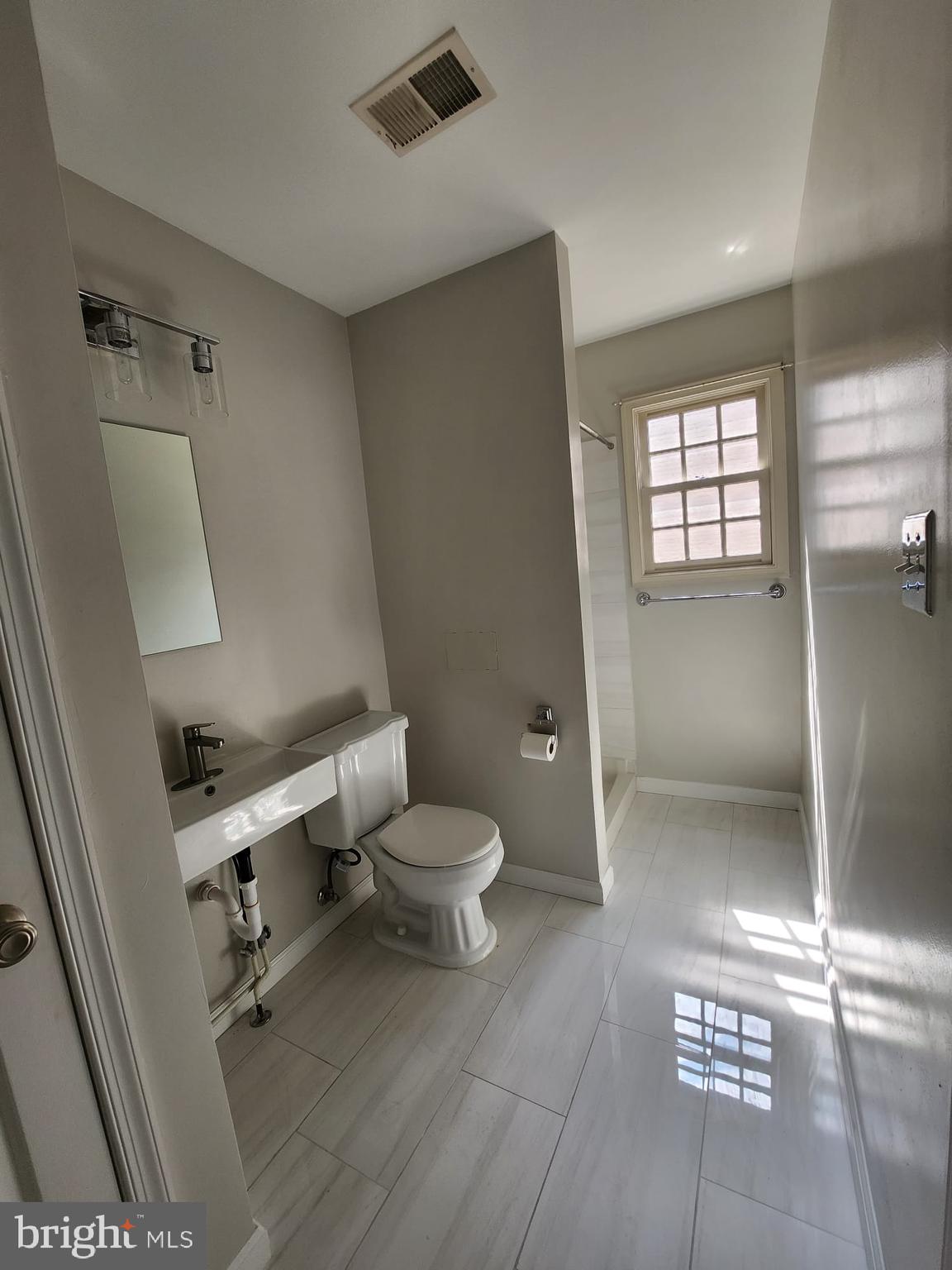 DOWNTOWN FREDERICK - Residential Lease