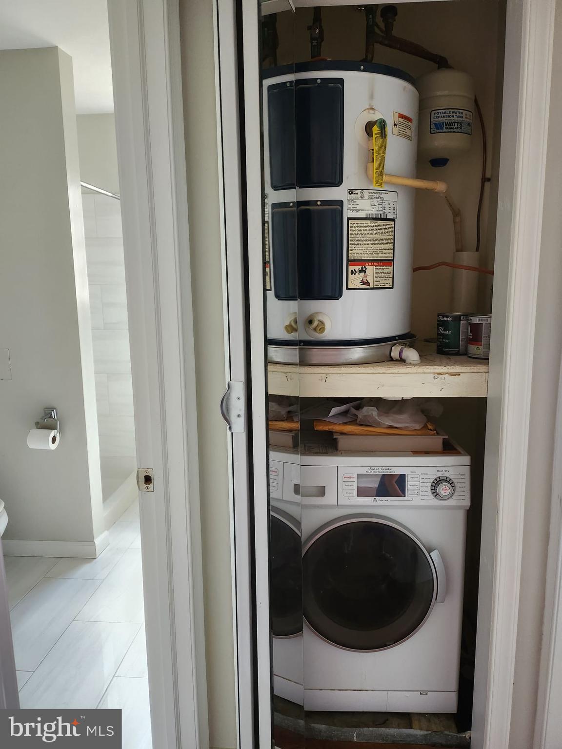 DOWNTOWN FREDERICK - Residential Lease