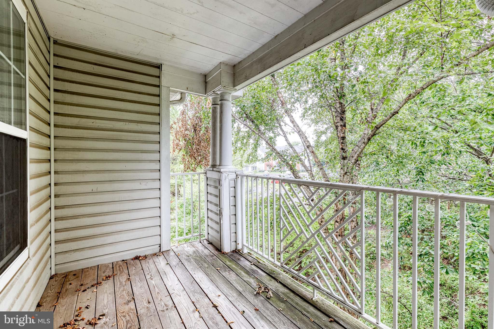 CHESTNUT GABLE - Residential Lease