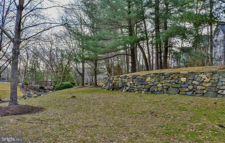 CHESTNUT GABLE - Residential Lease