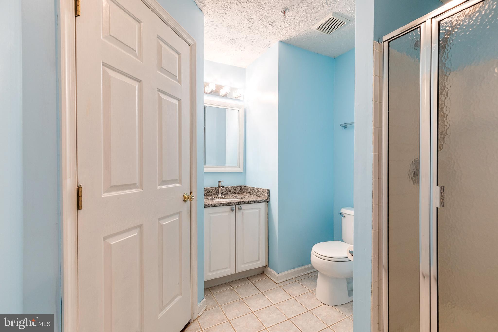 CHESTNUT GABLE - Residential Lease