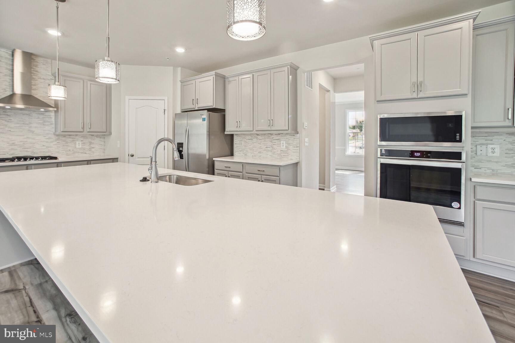 TINKER'S PRESERVE - Residential