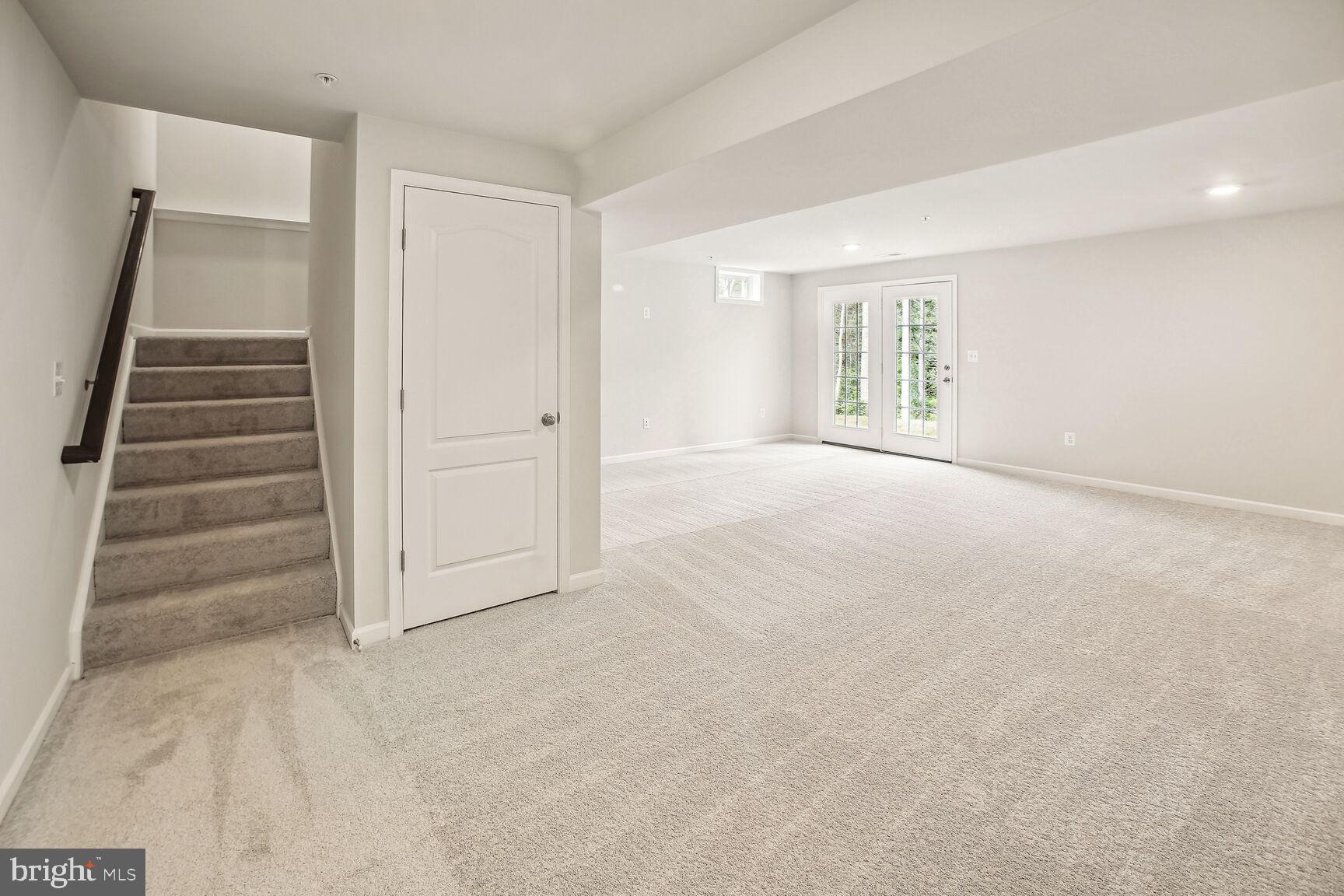 TINKER'S PRESERVE - Residential