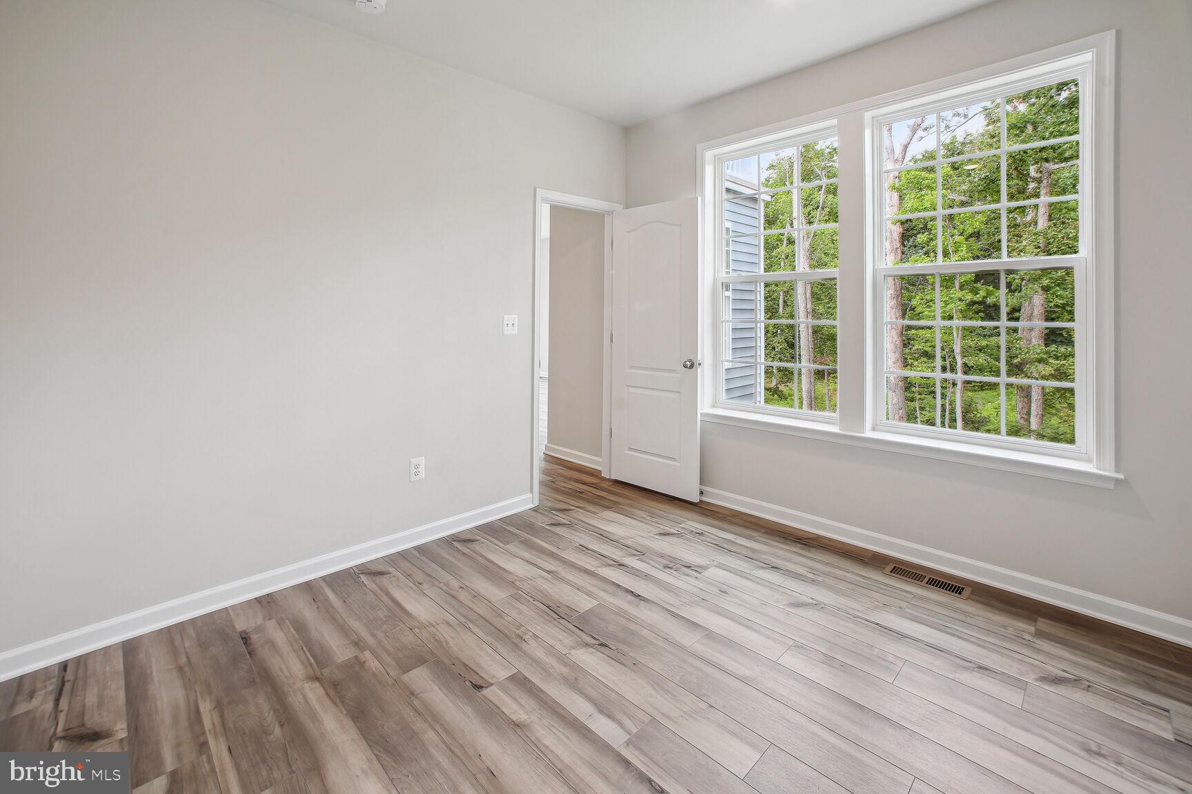 TINKER'S PRESERVE - Residential