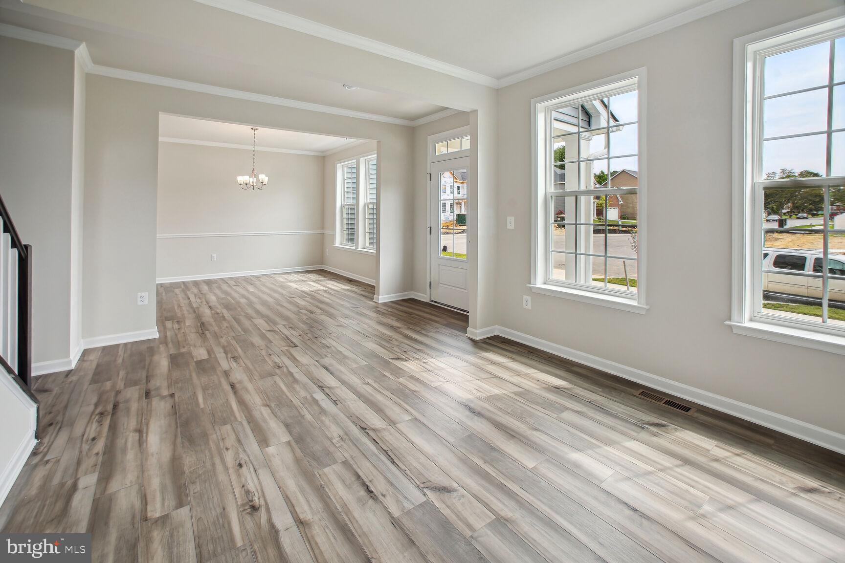 TINKER'S PRESERVE - Residential