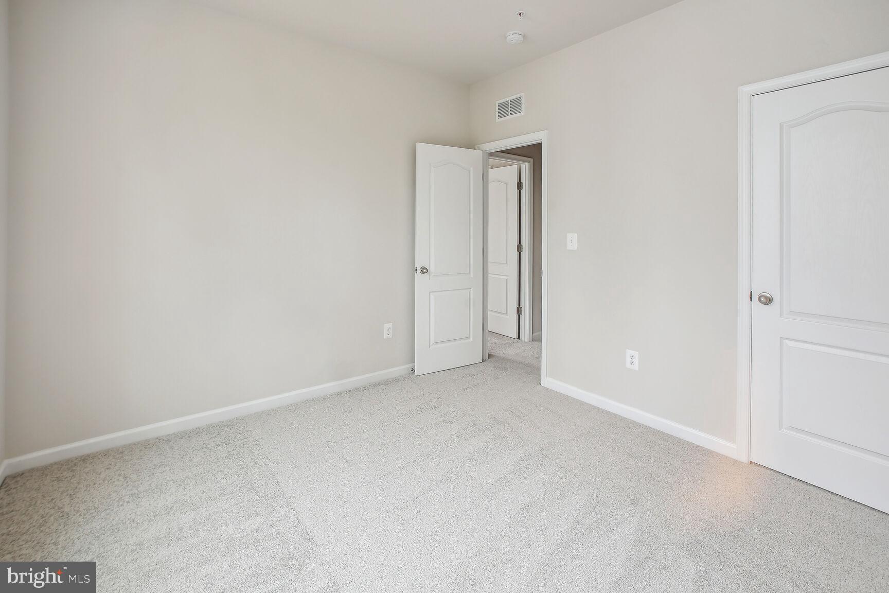 TINKER'S PRESERVE - Residential