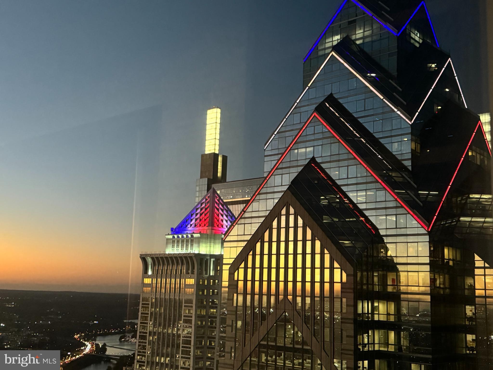 CENTER CITY - Residential