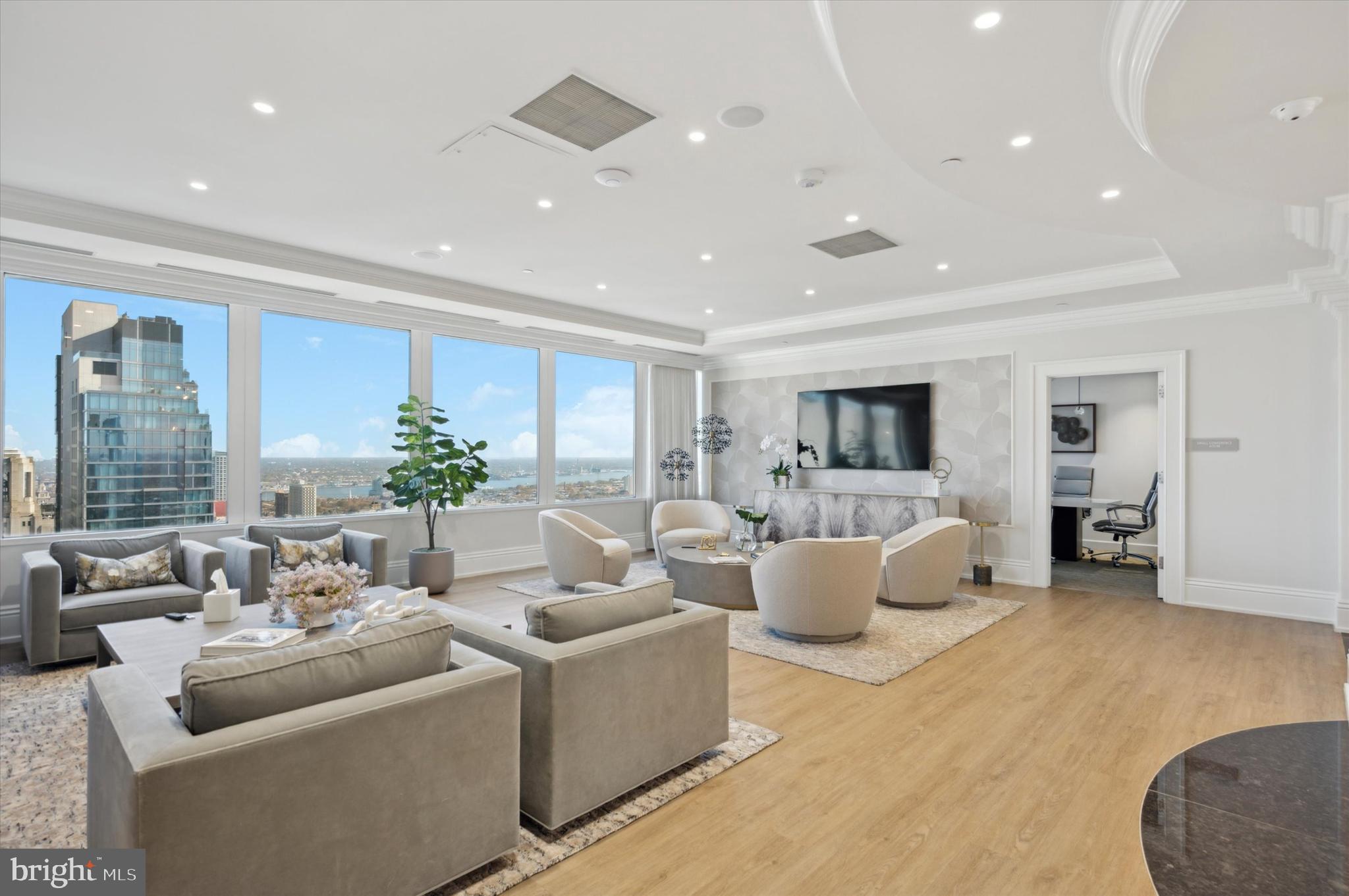 CENTER CITY - Residential