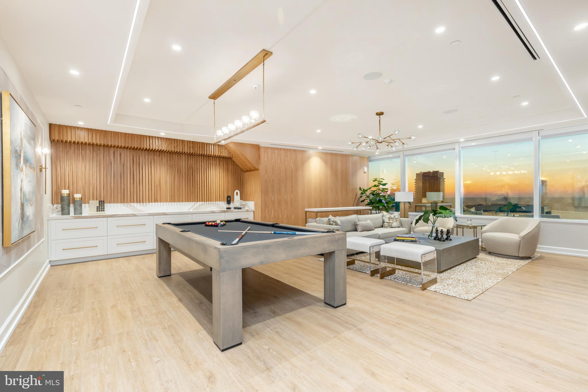 CENTER CITY - Residential