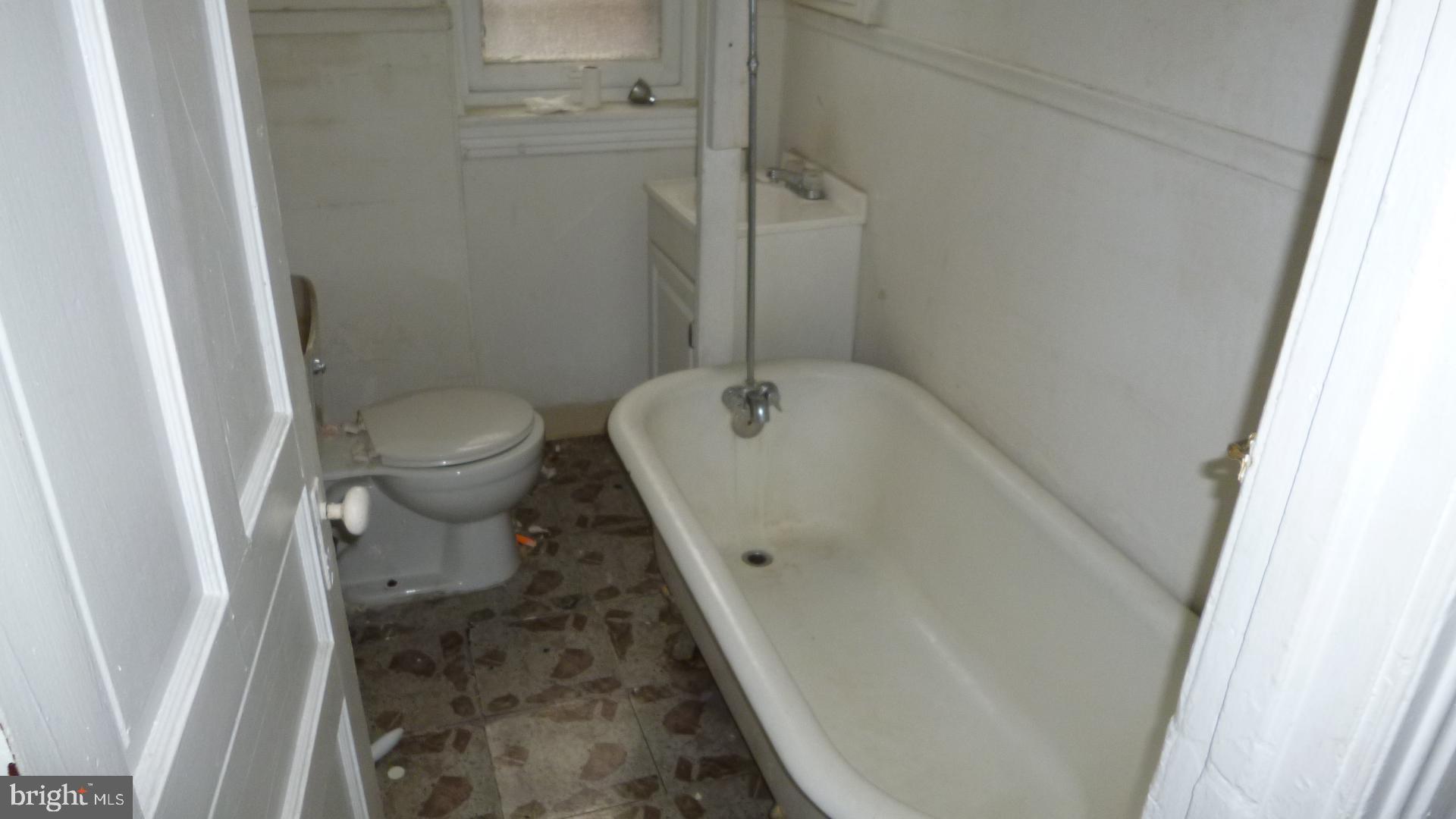 COBBS CREEK - Residential