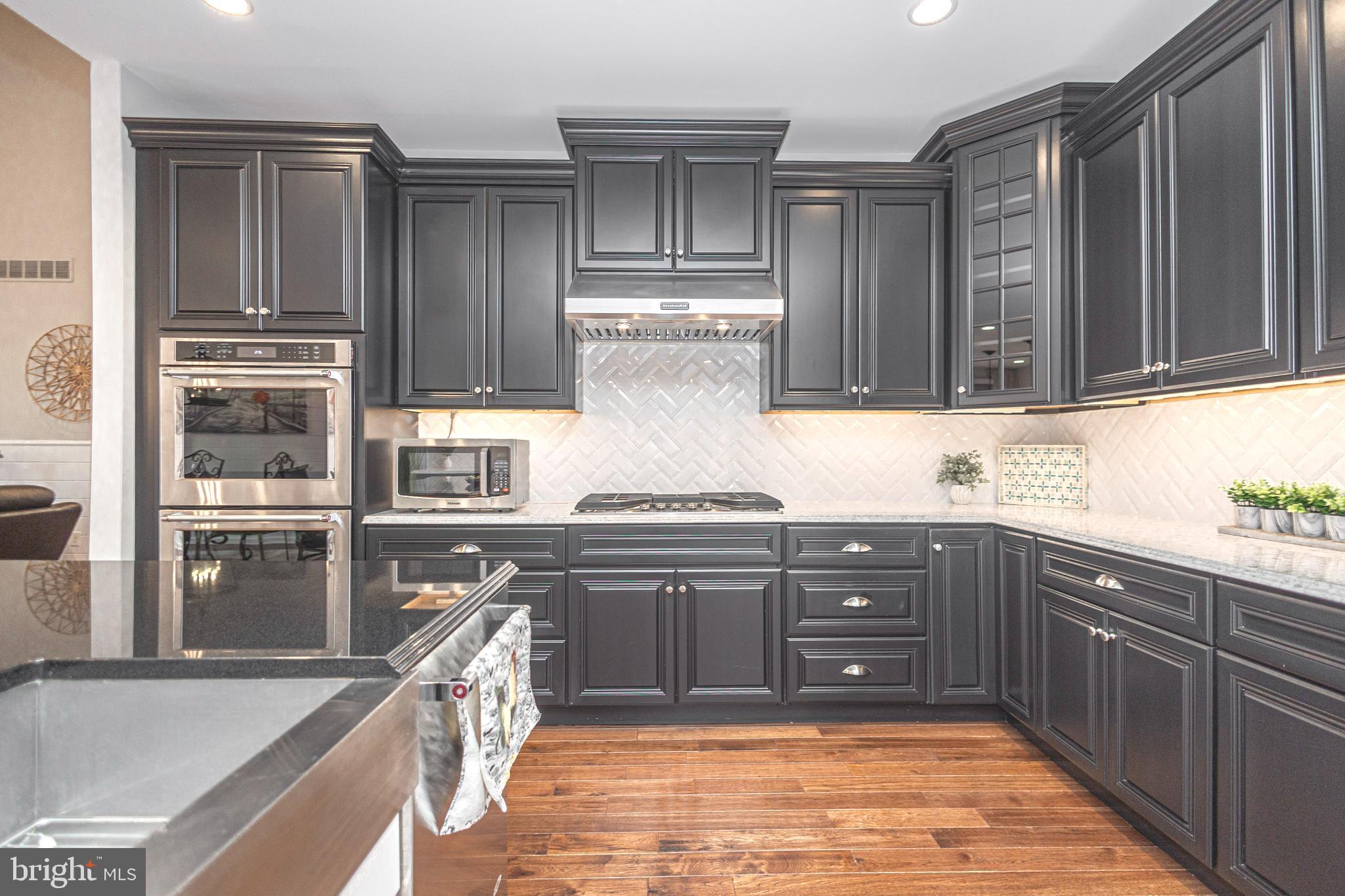 REGENCY AT HILLTOWN - Residential