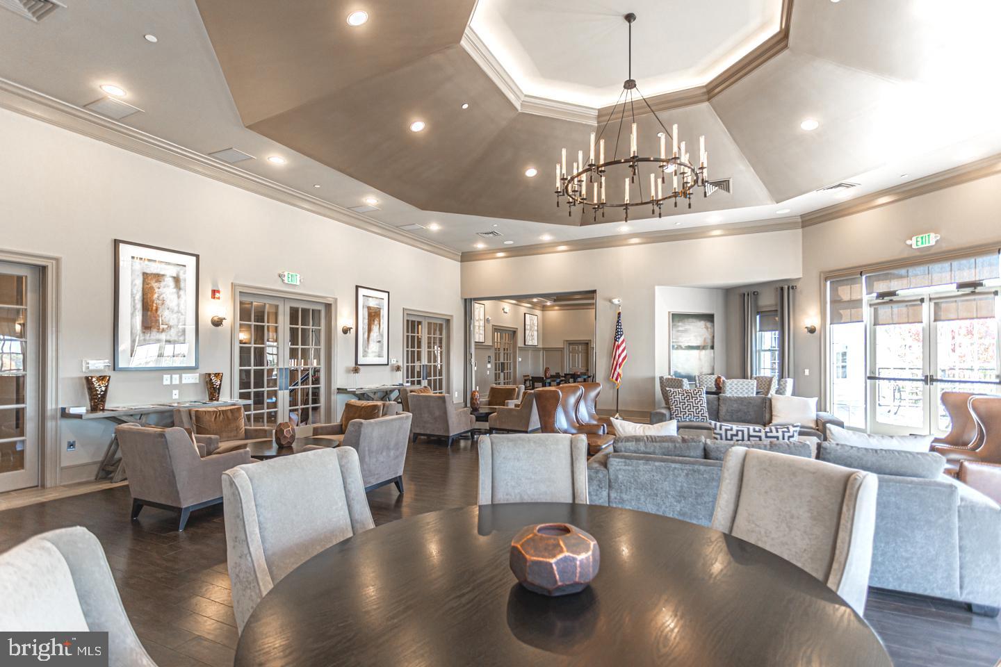 REGENCY AT HILLTOWN - Residential