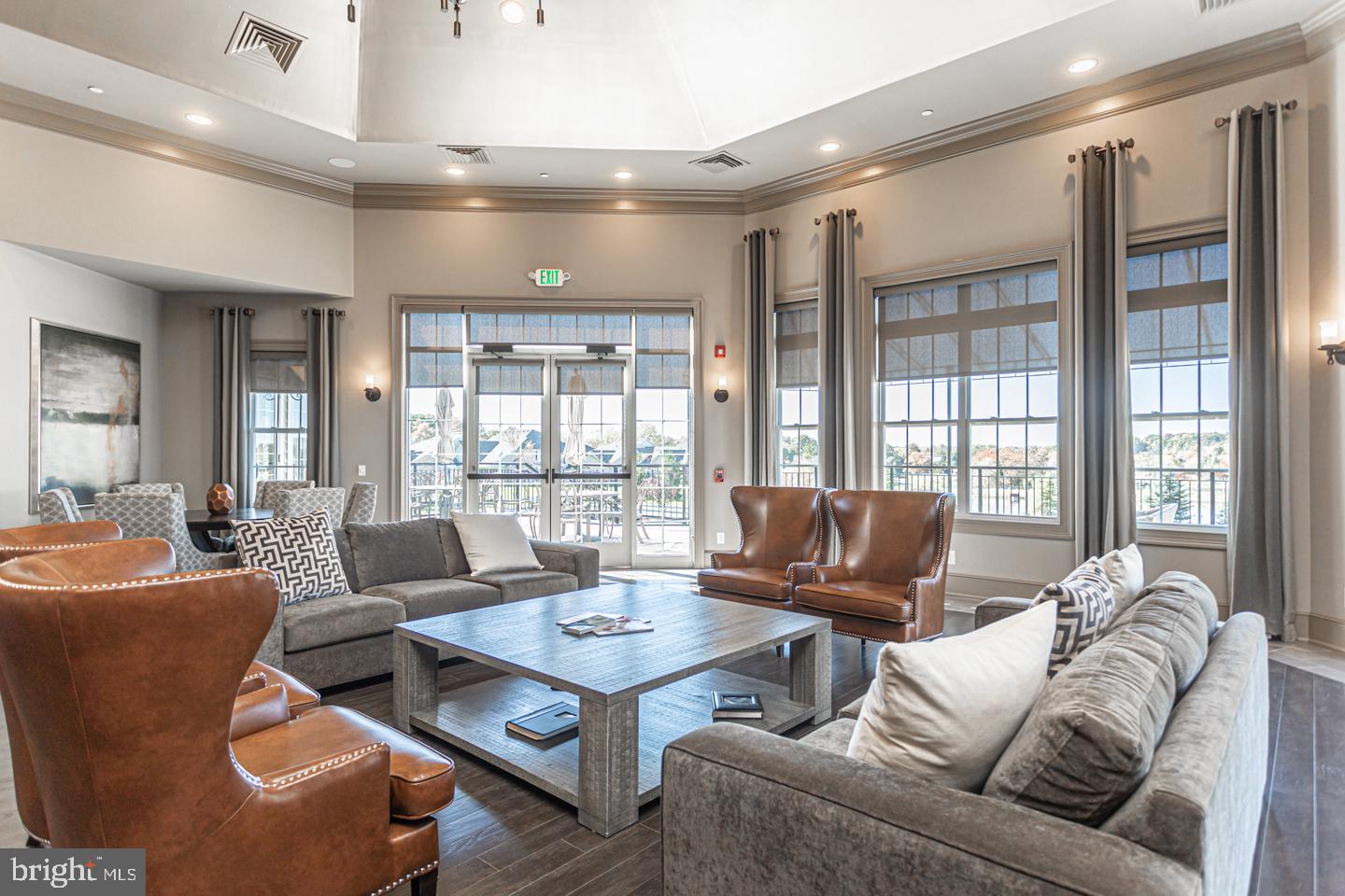 REGENCY AT HILLTOWN - Residential