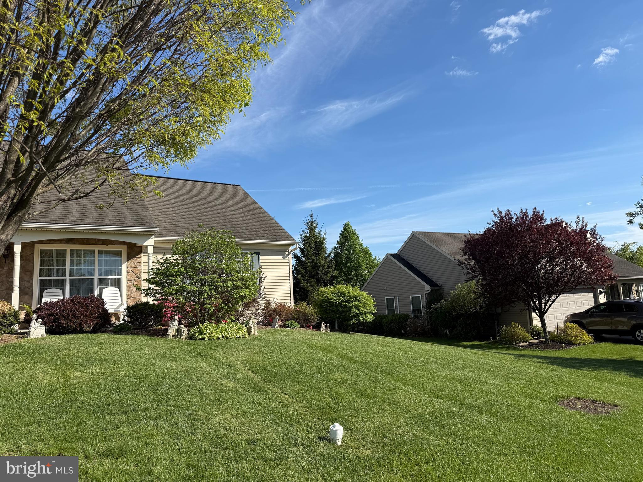 BRIAR LAKE - Residential