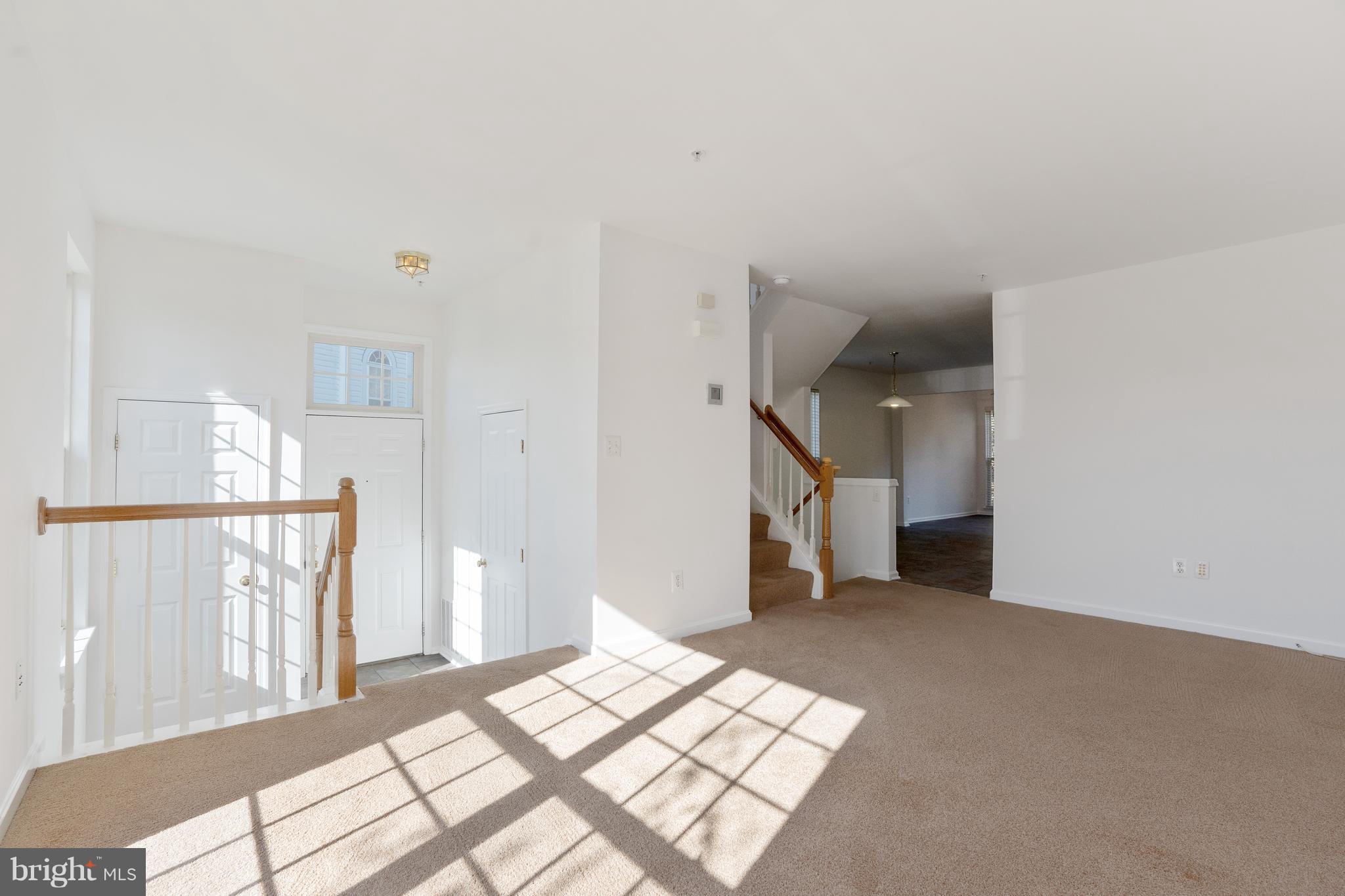 SEVEN OAKS - Residential