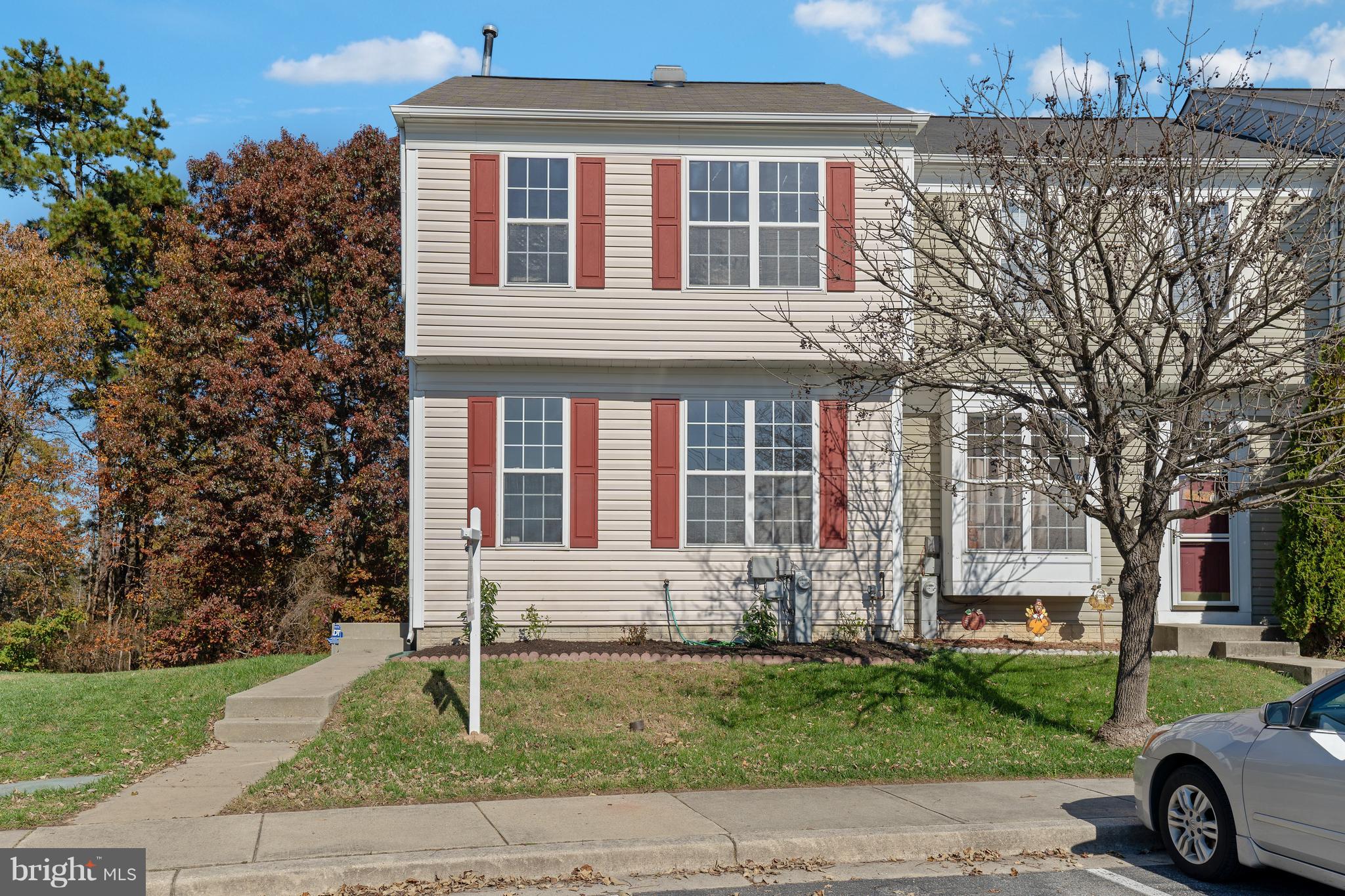 SEVEN OAKS - Residential