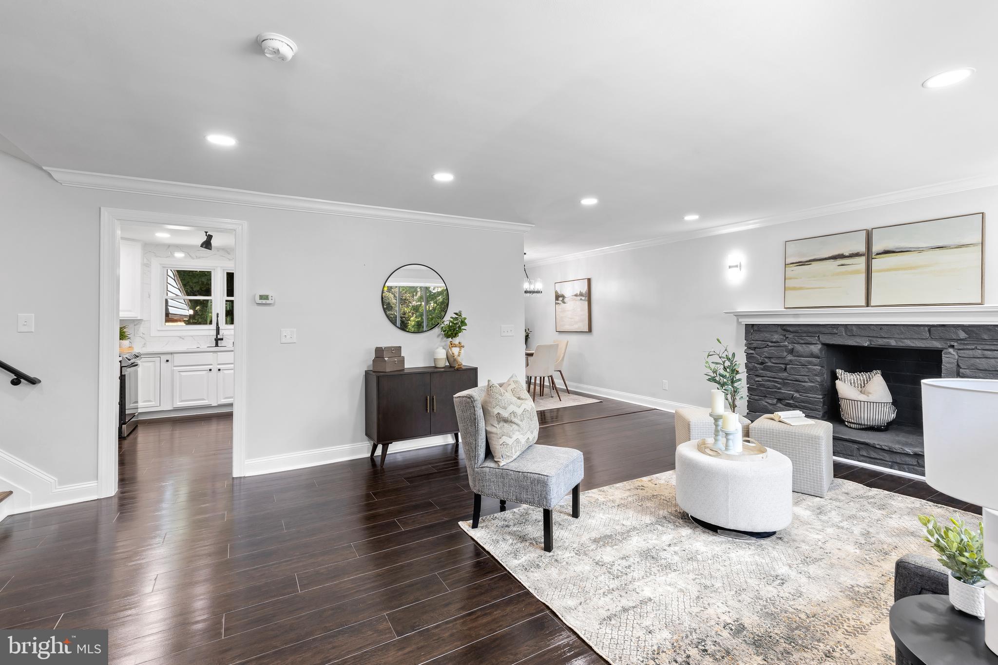 FOUNTAIN HILL - Residential