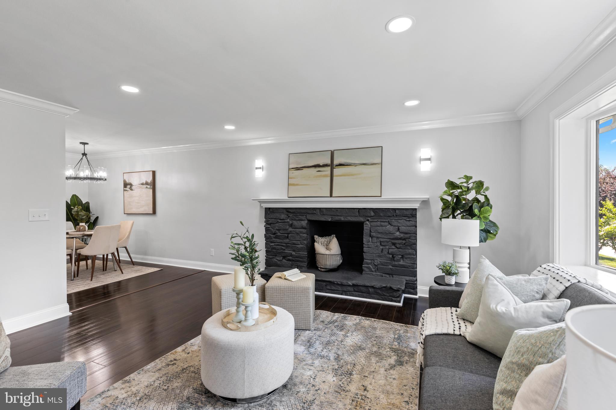 FOUNTAIN HILL - Residential