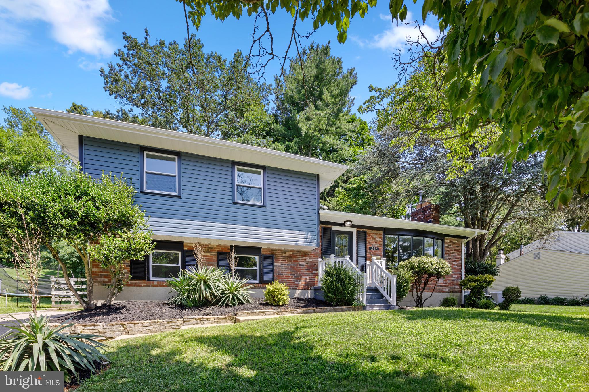 FOUNTAIN HILL - Residential