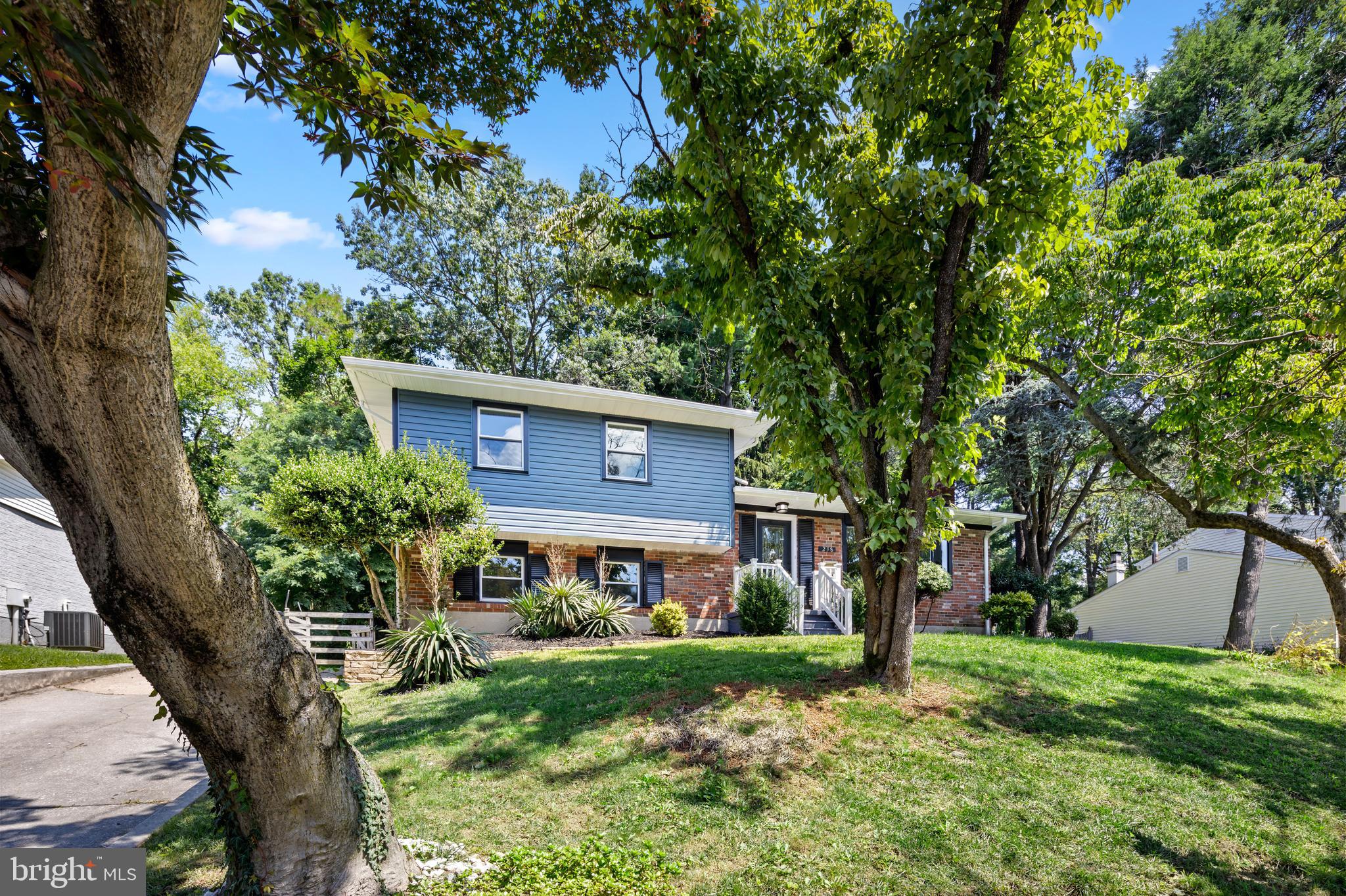 FOUNTAIN HILL - Residential