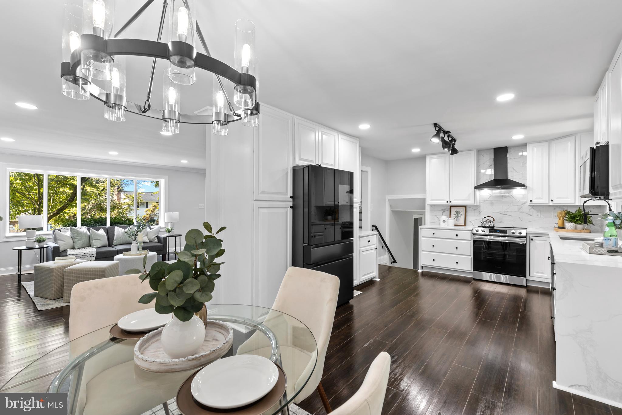 FOUNTAIN HILL - Residential