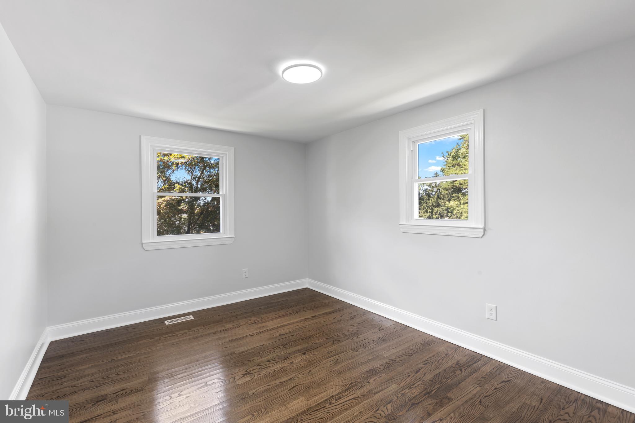 FOUNTAIN HILL - Residential