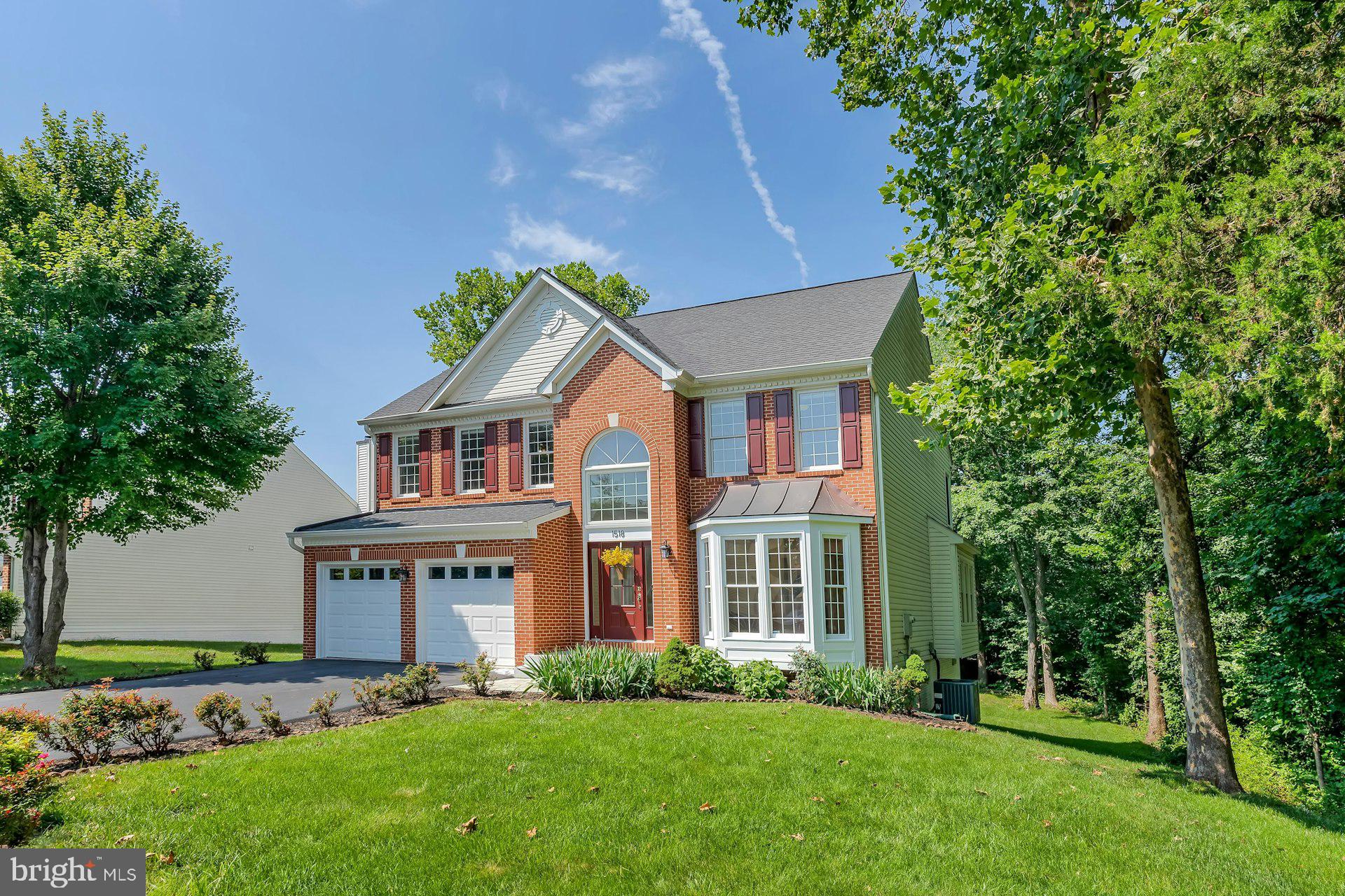 1518 SUMMERSET PLACE